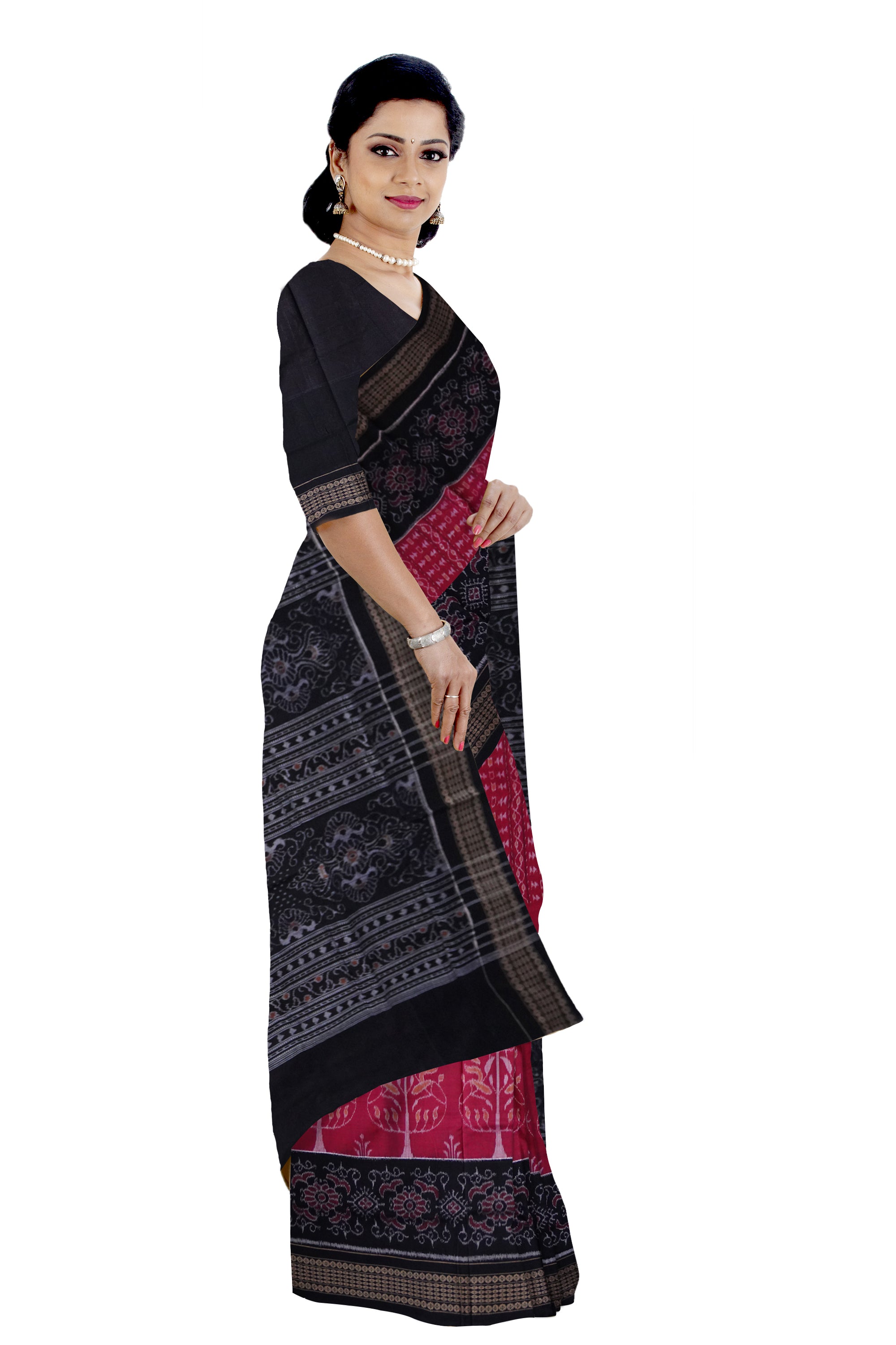 Deep pink and black colour traditional Vines design with big border flower design sambalpuri saree. - Koshali Arts & Crafts Enterprise