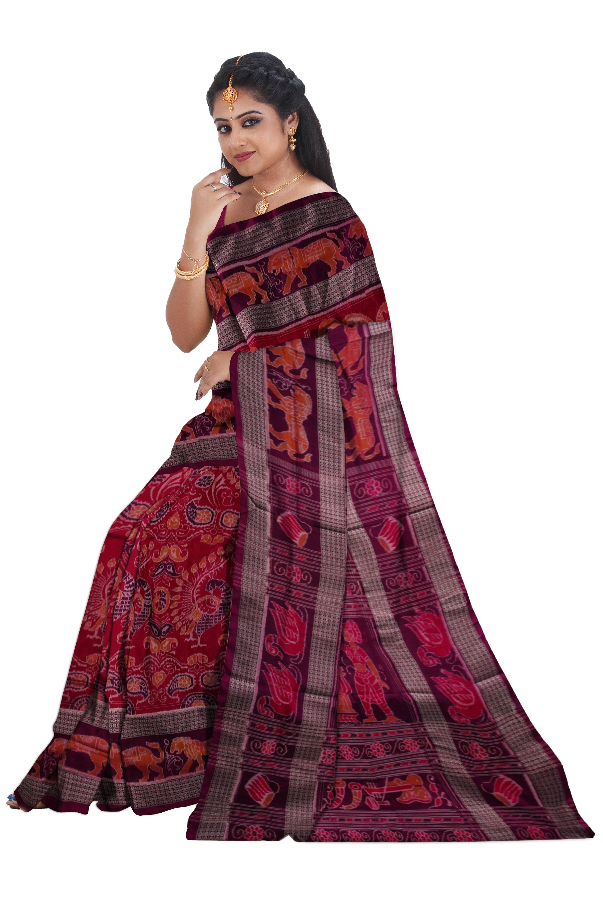 Most attractive Bapta saree with a lovely traditional beautiful peacock pattern with big border in Red and Purple color. - Koshali Arts & Crafts Enterprise