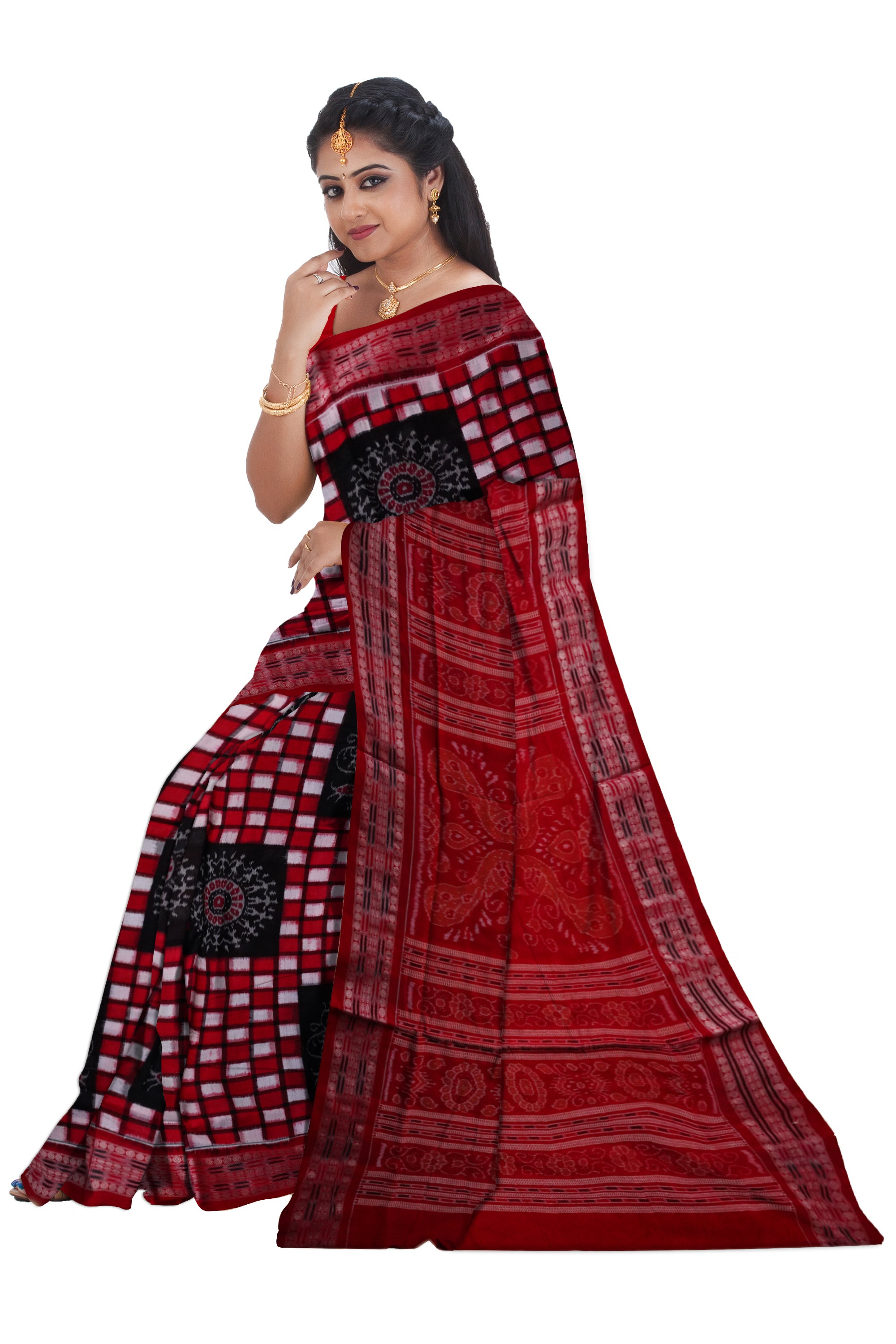 Red, black and White color box pattern sambalpuri cotton saree. - Koshali Arts & Crafts Enterprise