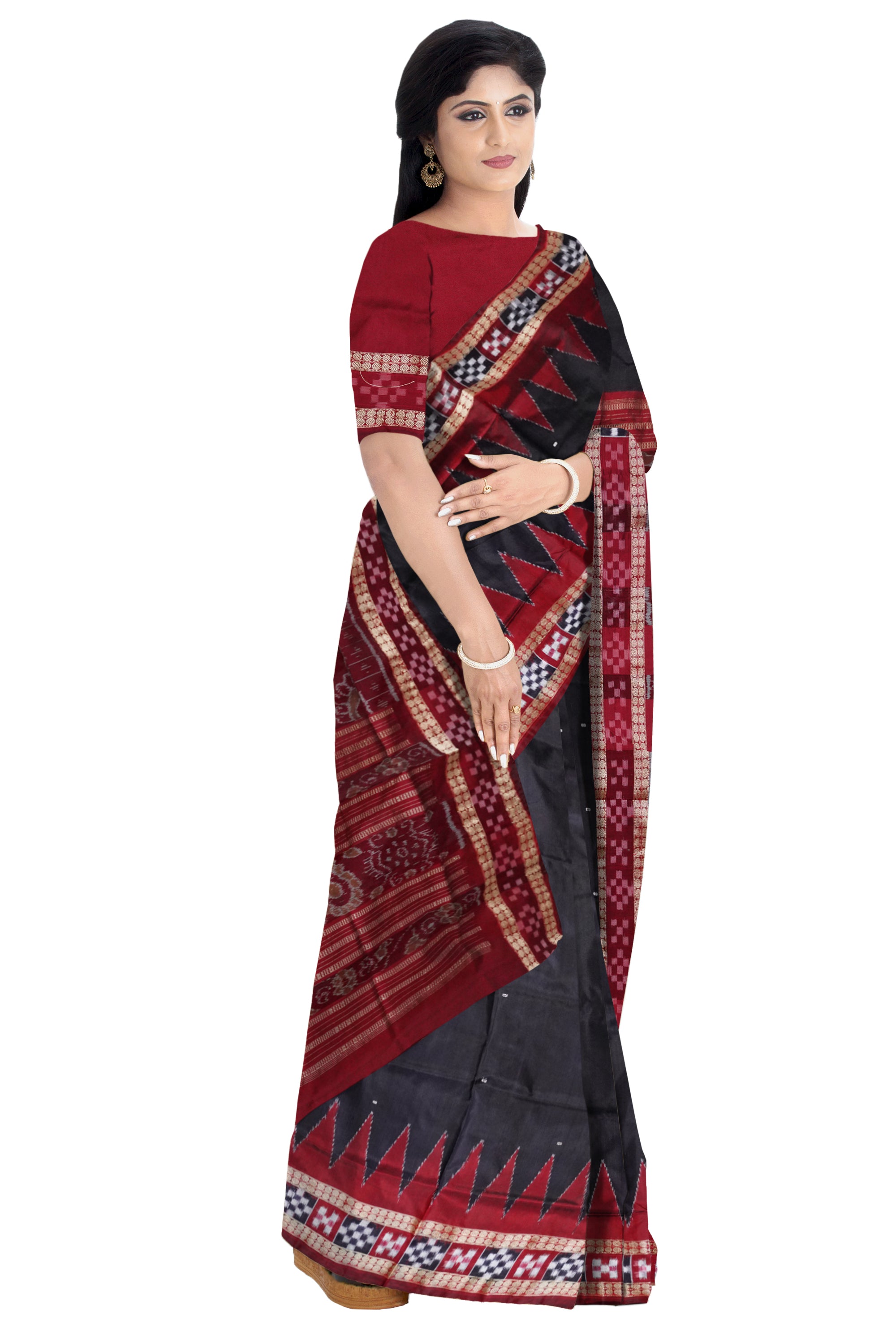 Black & Maroon color pasapali border pata sambalpuri pata saree. - Koshali Arts & Crafts Enterprise