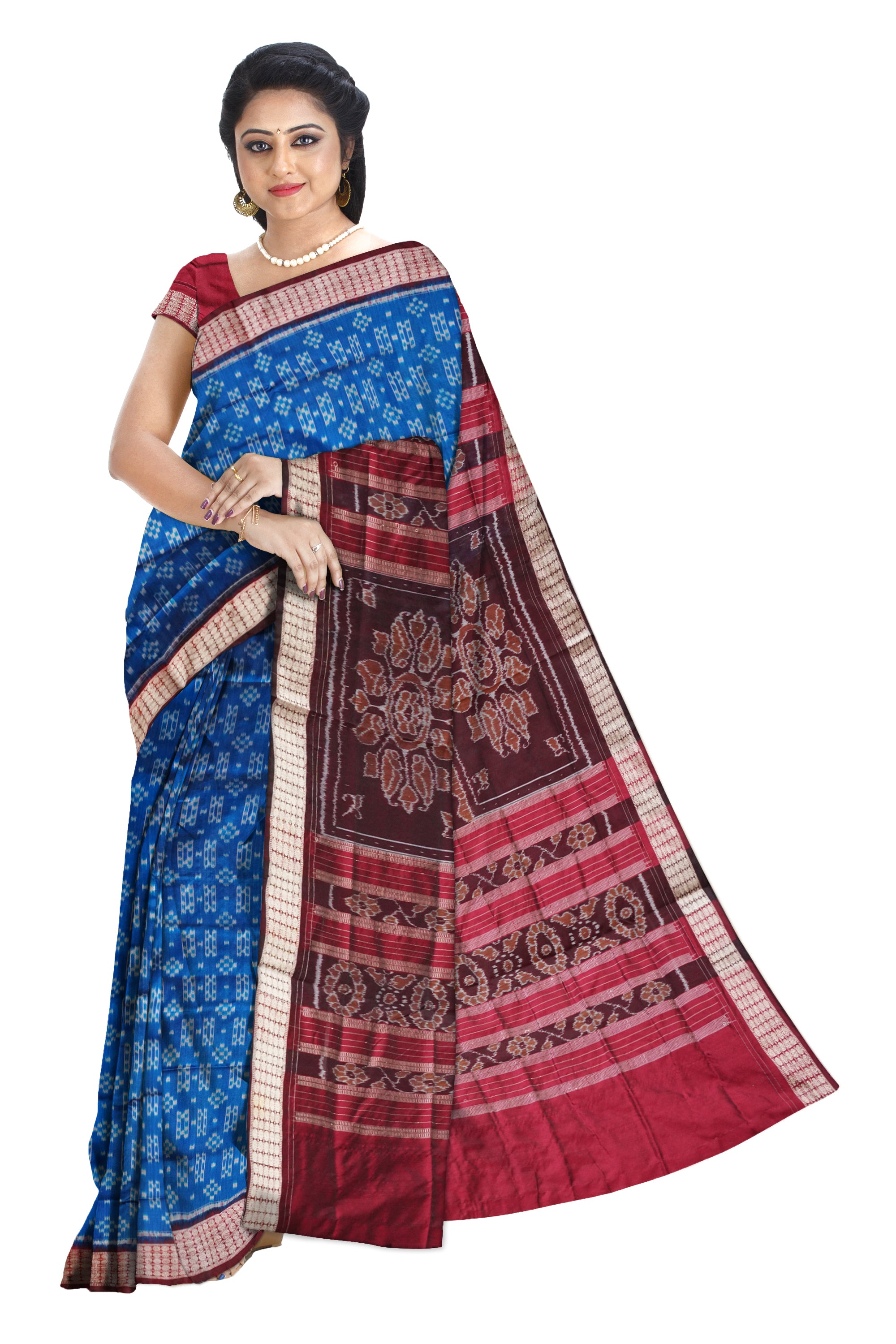 Sky-blue and maroon pasapali saree, peacock with flowers pallu. - Koshali Arts & Crafts Enterprise