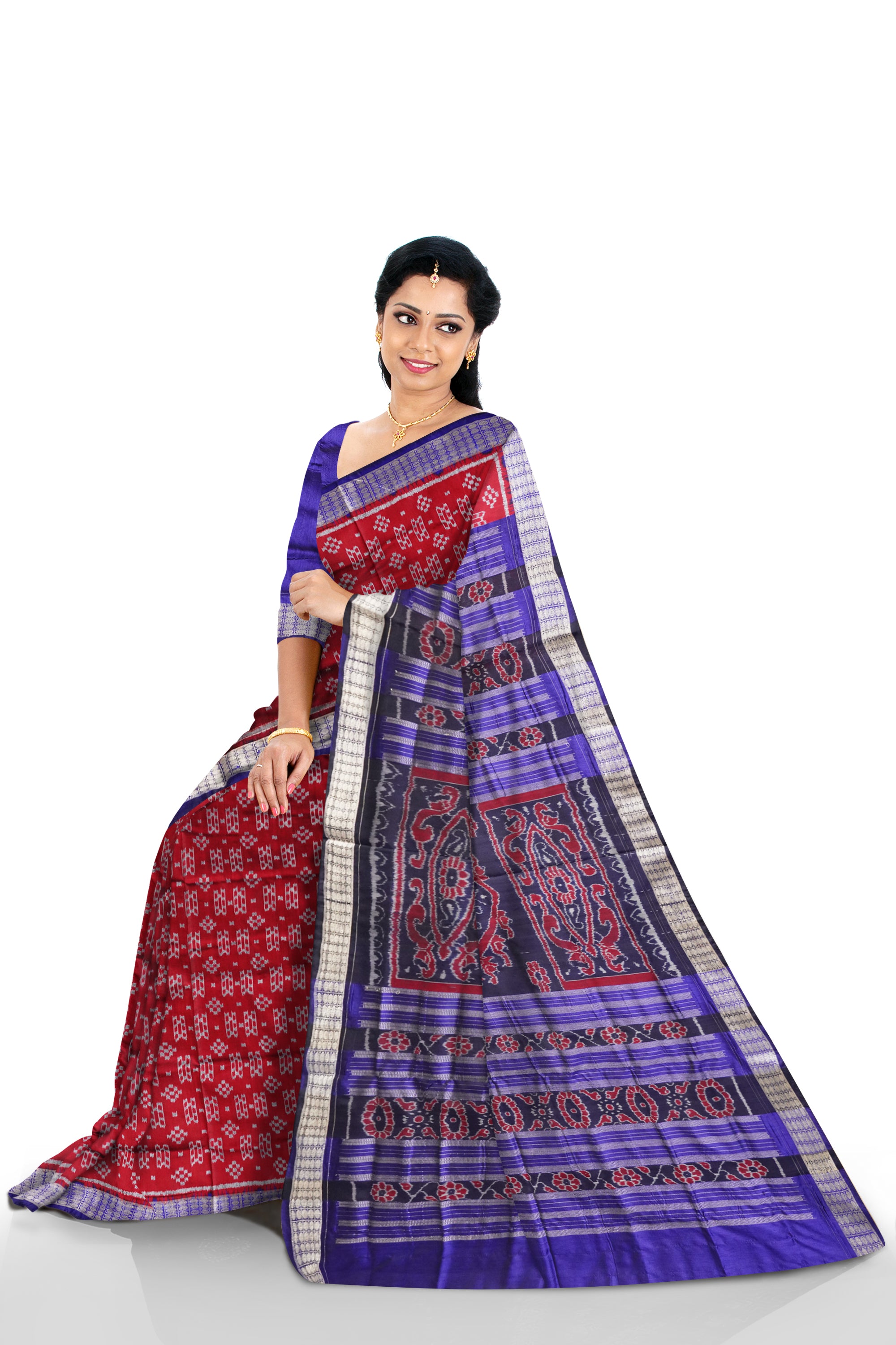 Maroon and blue pasapali saree, peacock design on pallu. - Koshali Arts & Crafts Enterprise