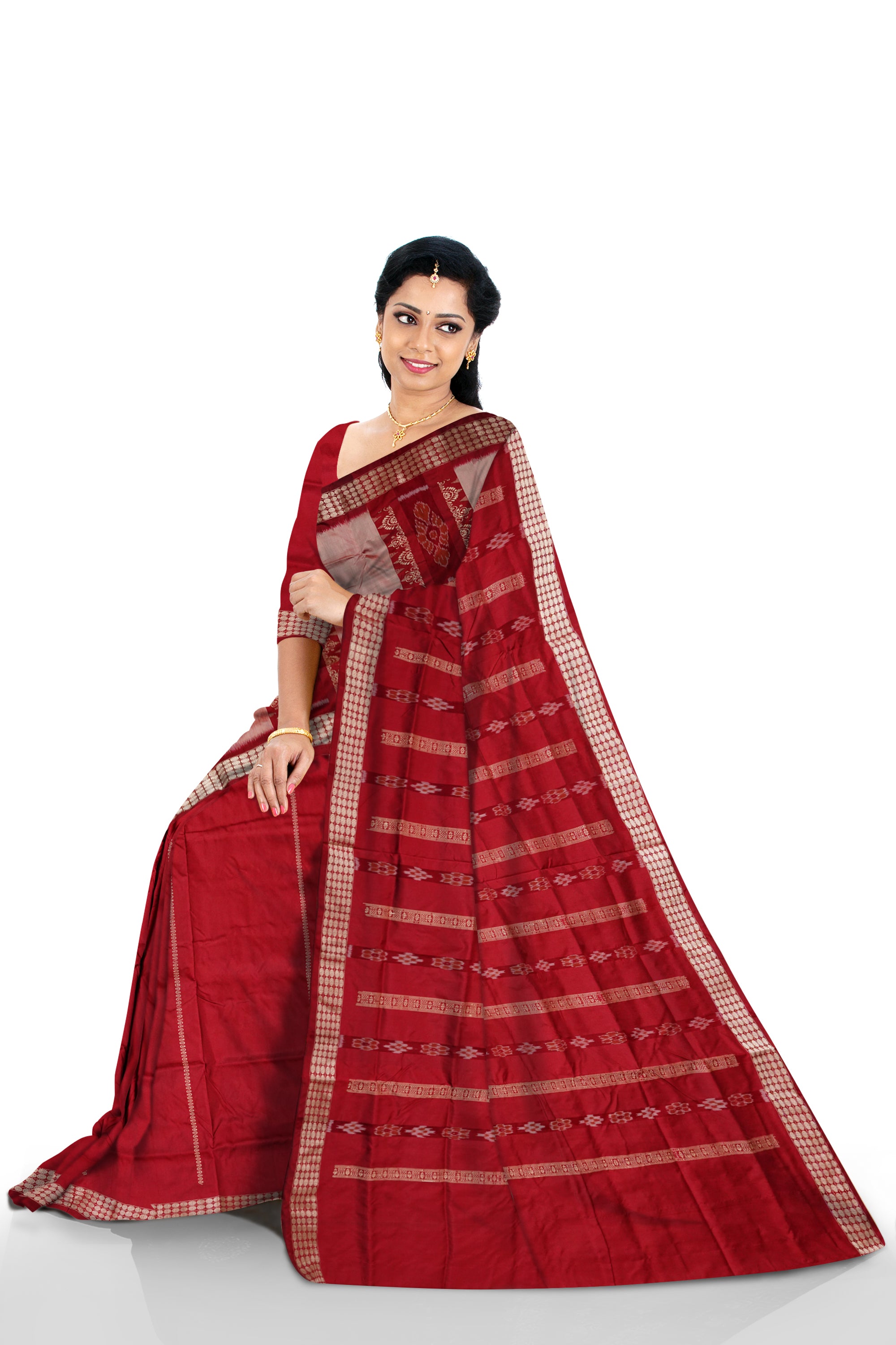 Pasapali with Bomkei body silver and maroon , rudraksha border, pallu work, and matching blouse piece create a harmonious and elegant ensemble. - Koshali Arts & Crafts Enterprise