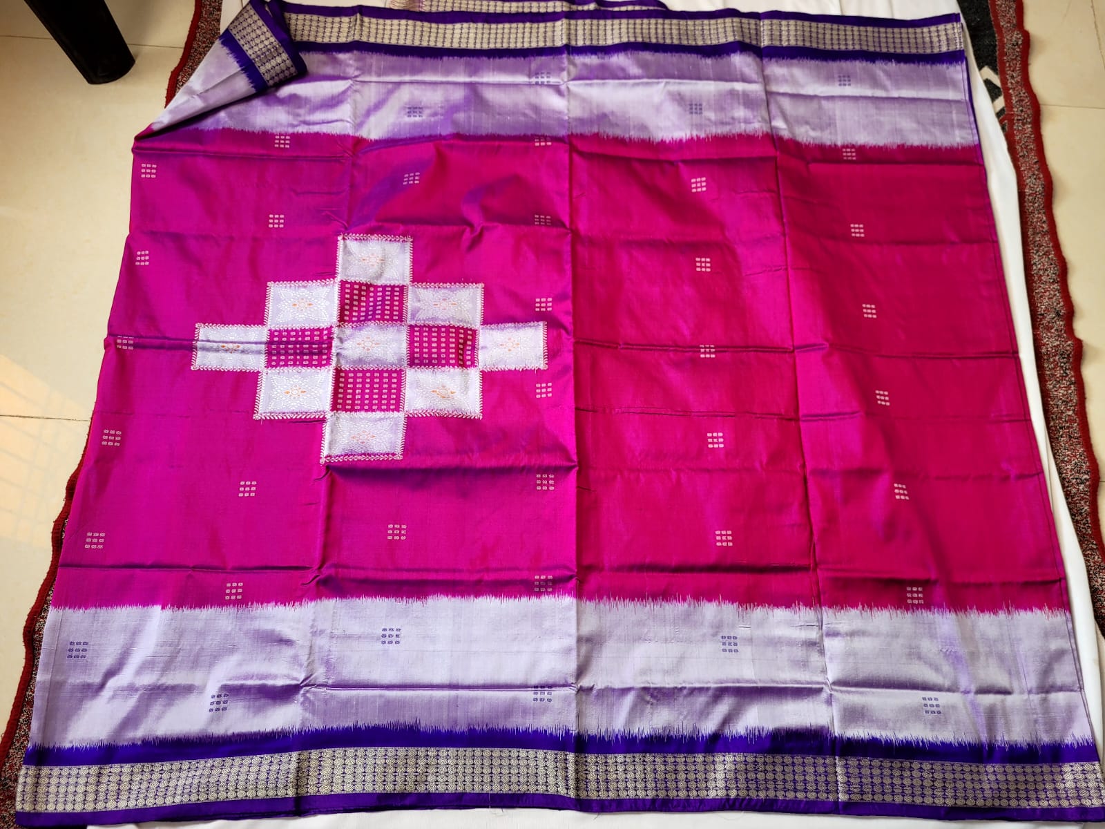 Pink and Violet color sambalpuri pasapali pata saree. - Koshali Arts & Crafts Enterprise