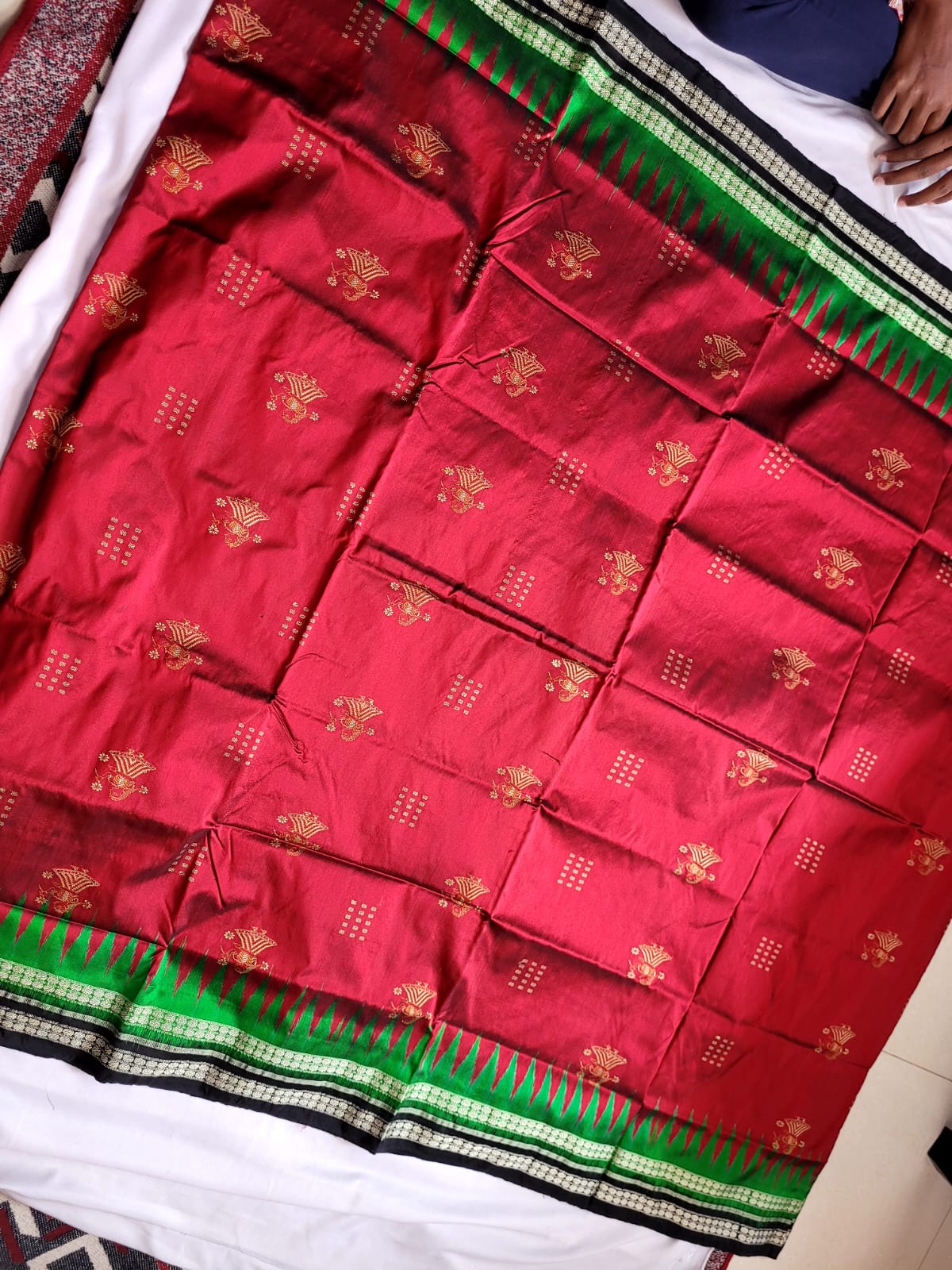 Traditional doll pattern design Sambalpuri pata saree in Maroon, Black & Green color . - Koshali Arts & Crafts Enterprise