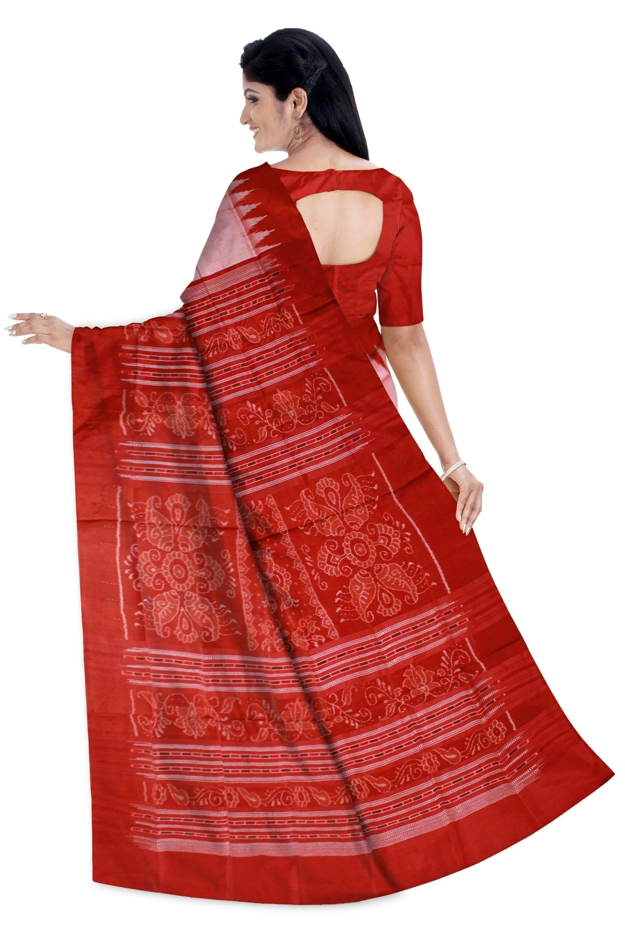 Peach color buti pattern kargil pata with blouse piece. - Koshali Arts & Crafts Enterprise
