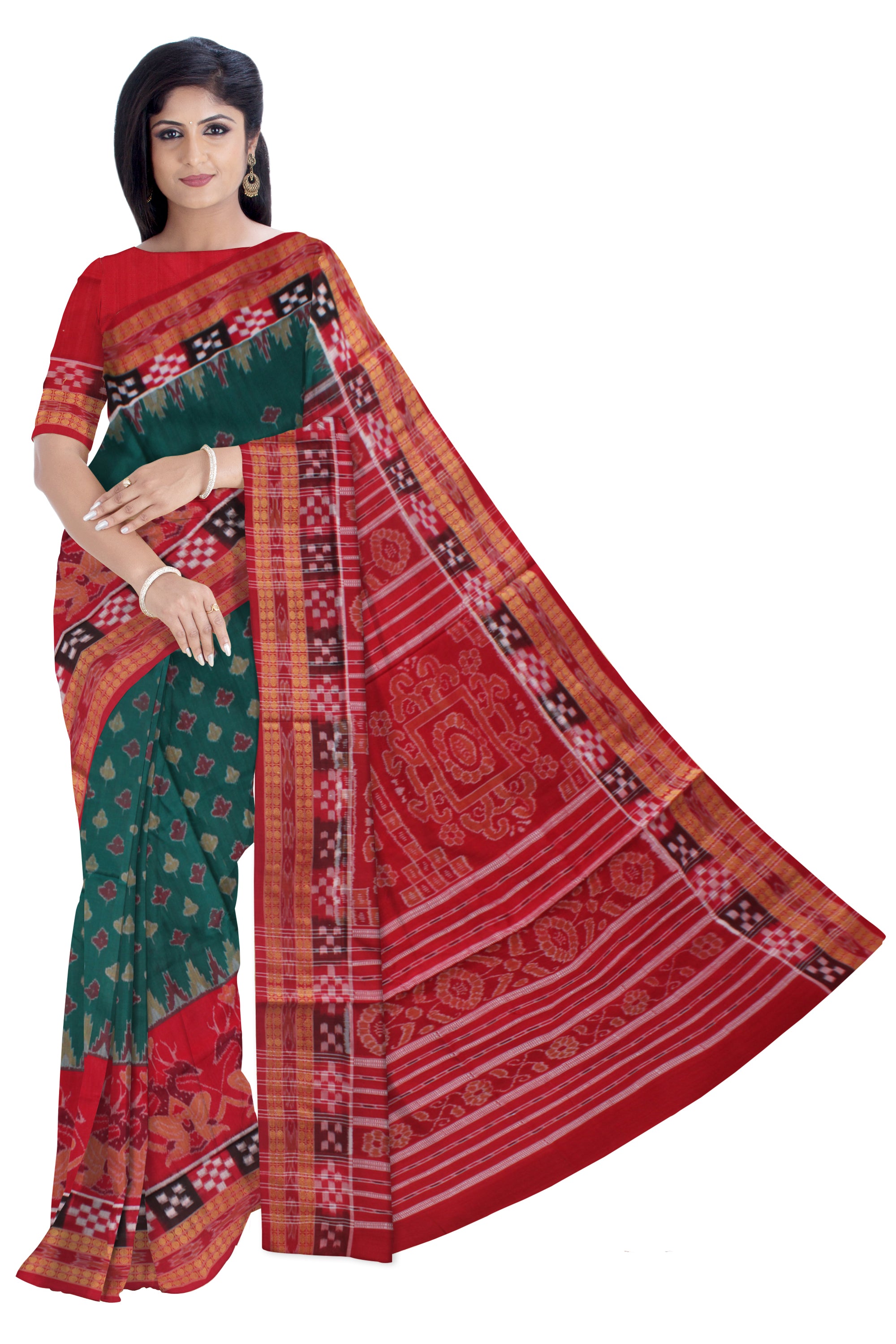 PASAPALI WITH LEAF PATTERN PURE COTTON SAREE IS HUNTER GREEN AND RED COLOR BASE,COMES WITH MATCHING BLOUSE PIECE. - Koshali Arts & Crafts Enterprise