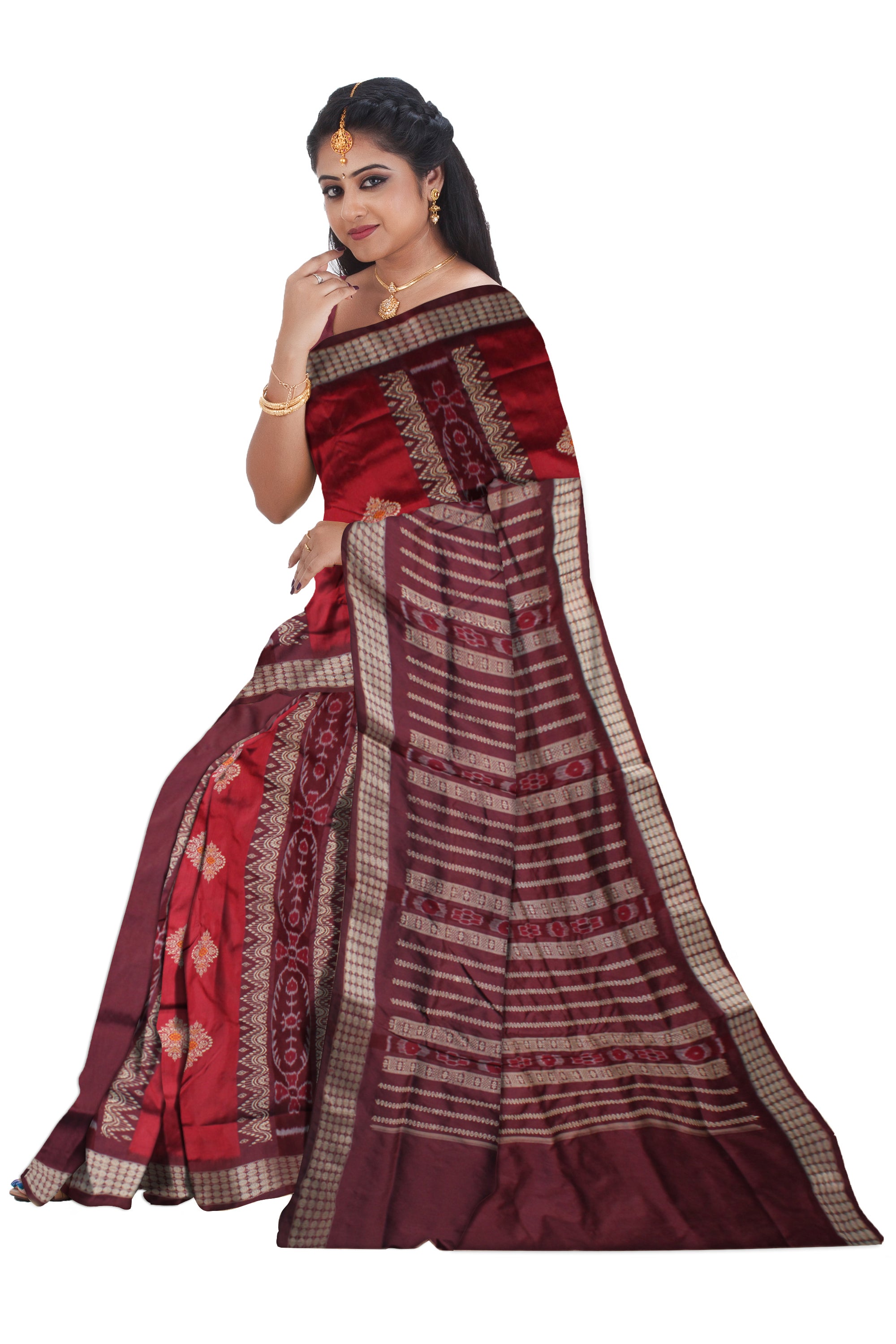 HALF BODY DESIGN PATLI PATA SAREE IS MAROON AND COFFEE COLOR BASE,COMES WITH MATCHING BLOUSE PIECE. - Koshali Arts & Crafts Enterprise