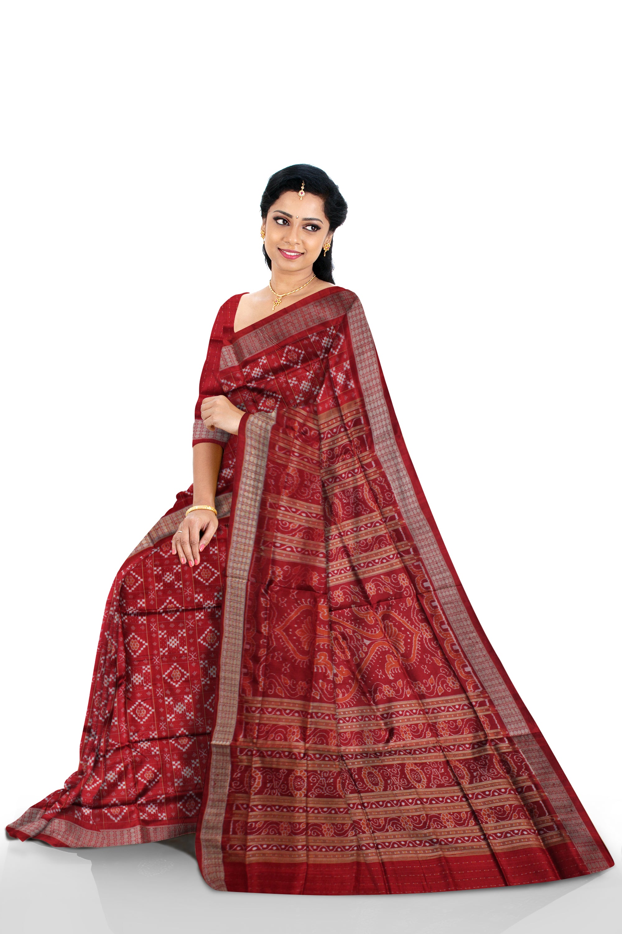 FULL BODY SMALL PASAPALI PATTERN PURE SILK SAREE IS MAROON COLOR,WITH BLOUSE PIECE. - Koshali Arts & Crafts Enterprise