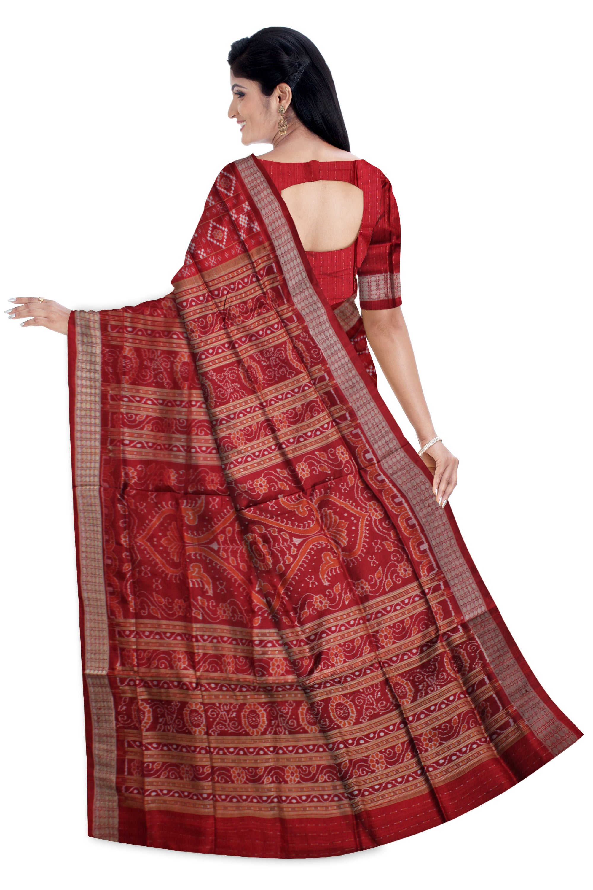 FULL BODY SMALL PASAPALI PATTERN PURE SILK SAREE IS MAROON COLOR,WITH BLOUSE PIECE. - Koshali Arts & Crafts Enterprise
