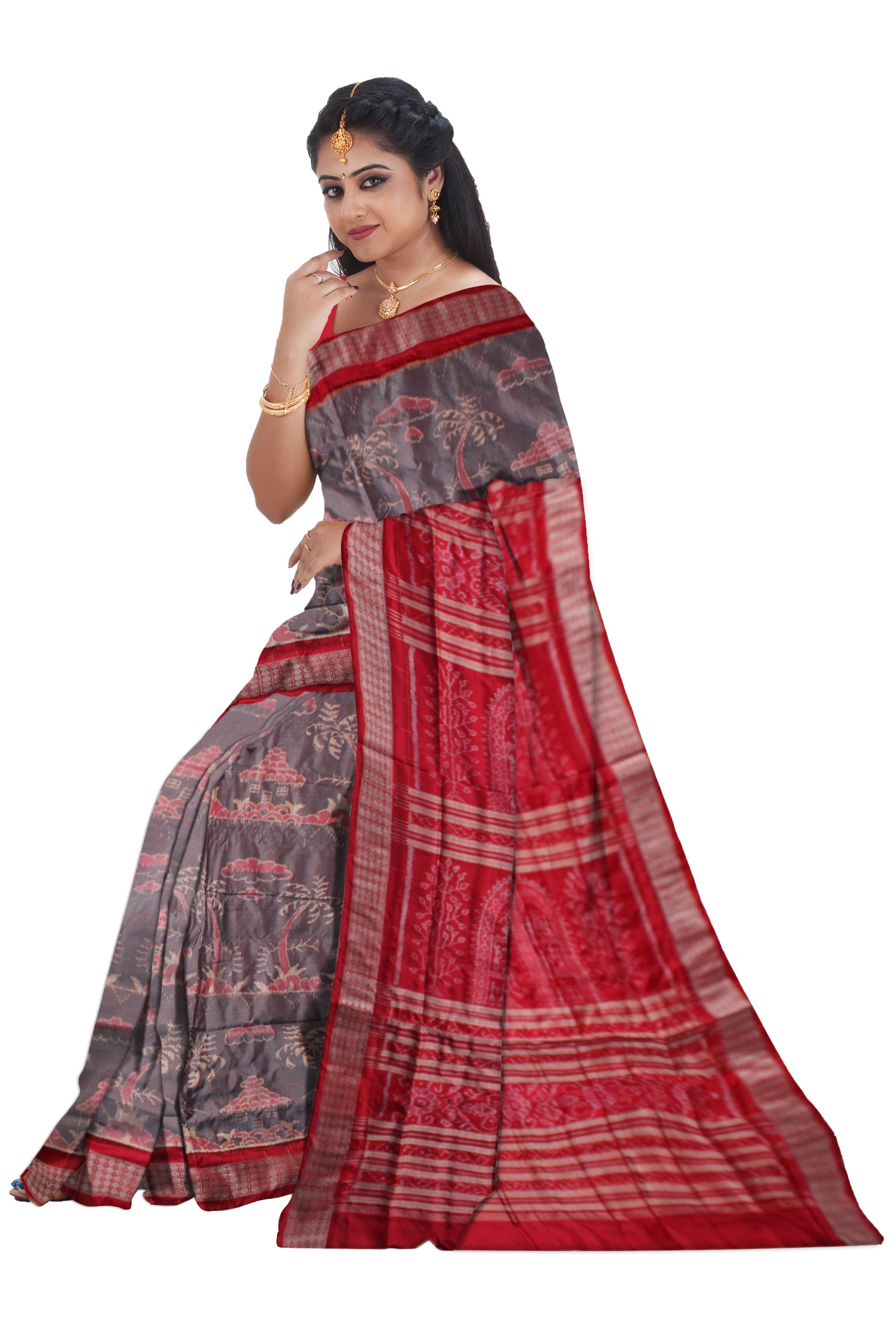SMALL HOUSE AND TREE PATTERN PURE SILK SAREE IS GREY AND RED COLOR BASE,AVAILABLE WITH MATCHING BLOUSE PIECE. - Koshali Arts & Crafts Enterprise