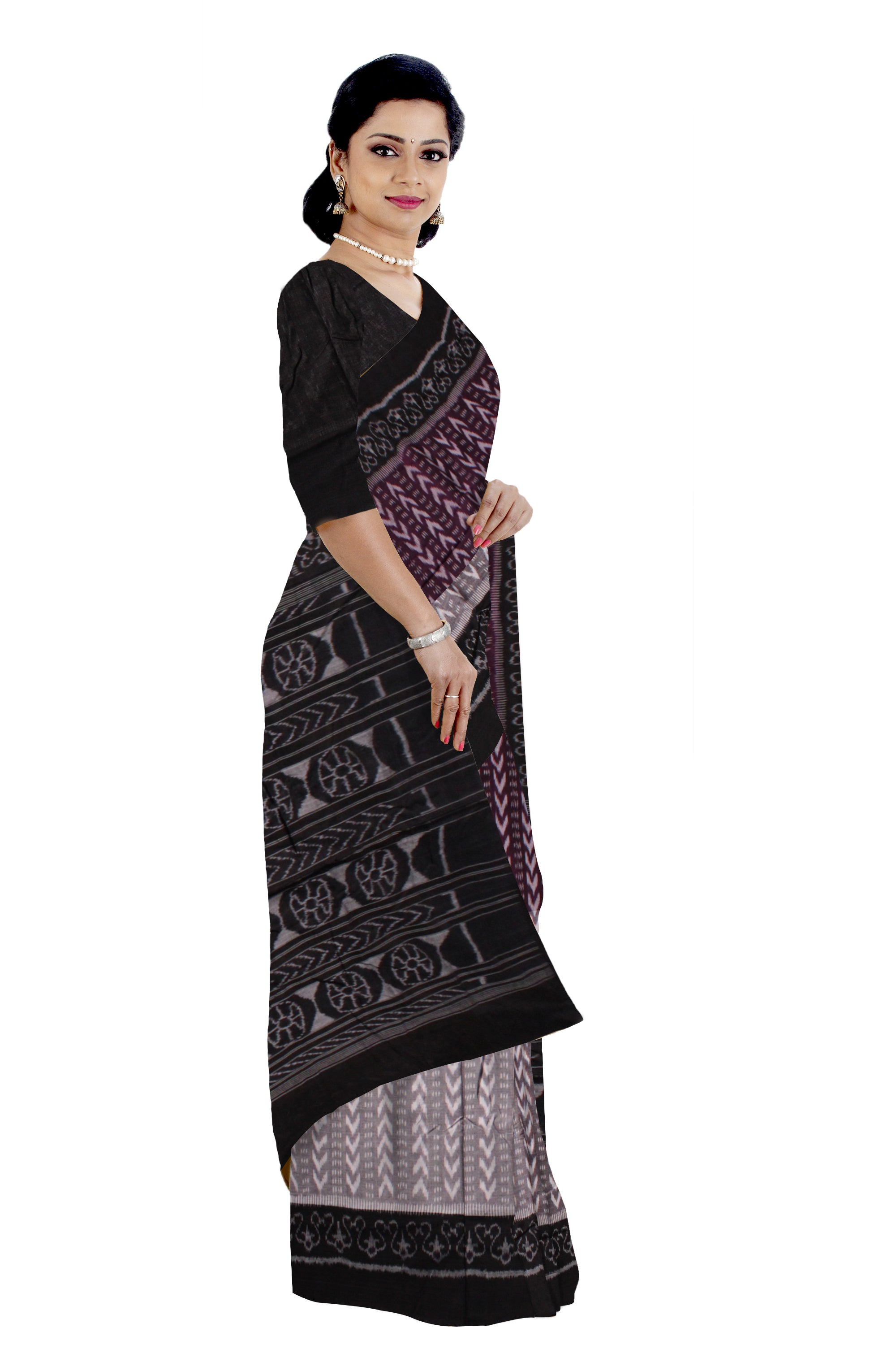 TRADITIONAL SAMBALPURI IKAT PATTERN COTTON SAREE IS GREY,COFFEE AND BLACK COLOR BASE,WITH MATCHING BLOUSE PIECE. - Koshali Arts & Crafts Enterprise