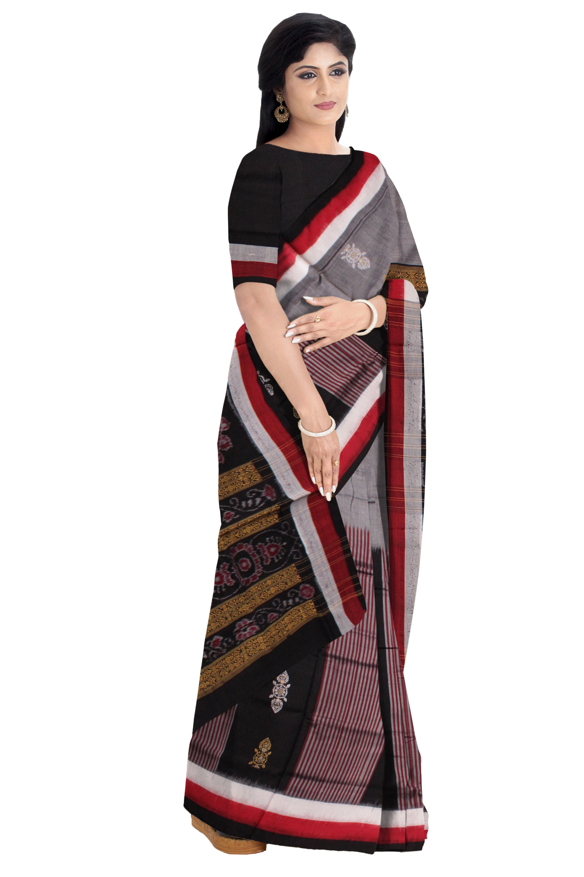 GREY & BLACK COLOR SAMBALPURI COTTON SAREE, WITH BLOUSE PIECE. - Koshali Arts & Crafts Enterprise