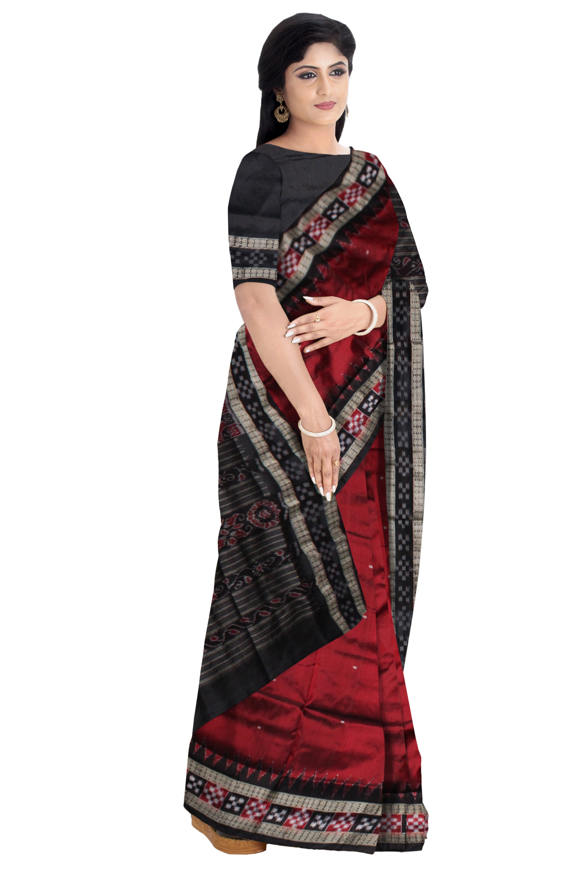 MAROON AND BLACK DHADI PASAPALI PATA SAREE,WITH MATCHING BLOUSE PIECE. - Koshali Arts & Crafts Enterprise