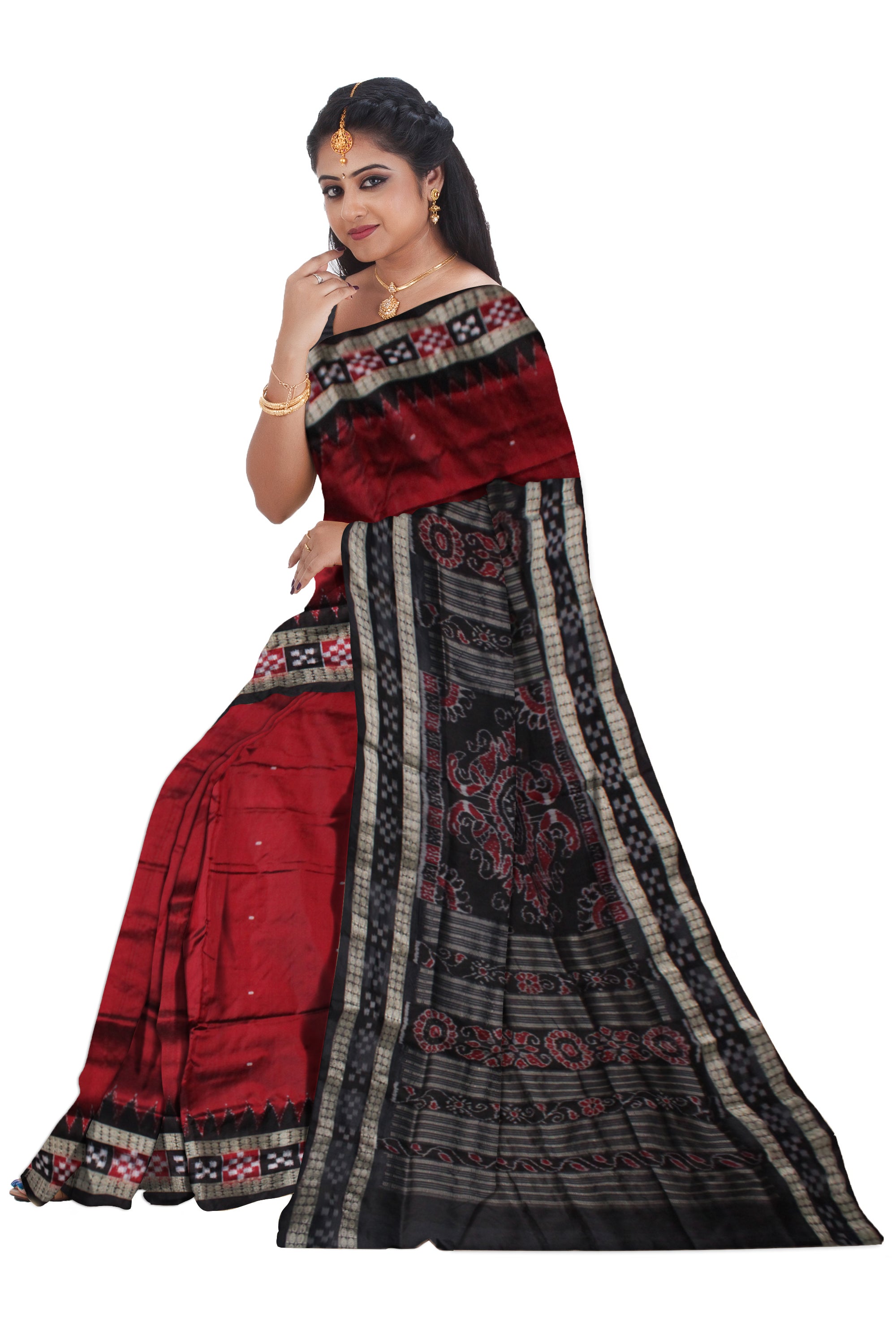 MAROON AND BLACK DHADI PASAPALI PATA SAREE,WITH MATCHING BLOUSE PIECE. - Koshali Arts & Crafts Enterprise