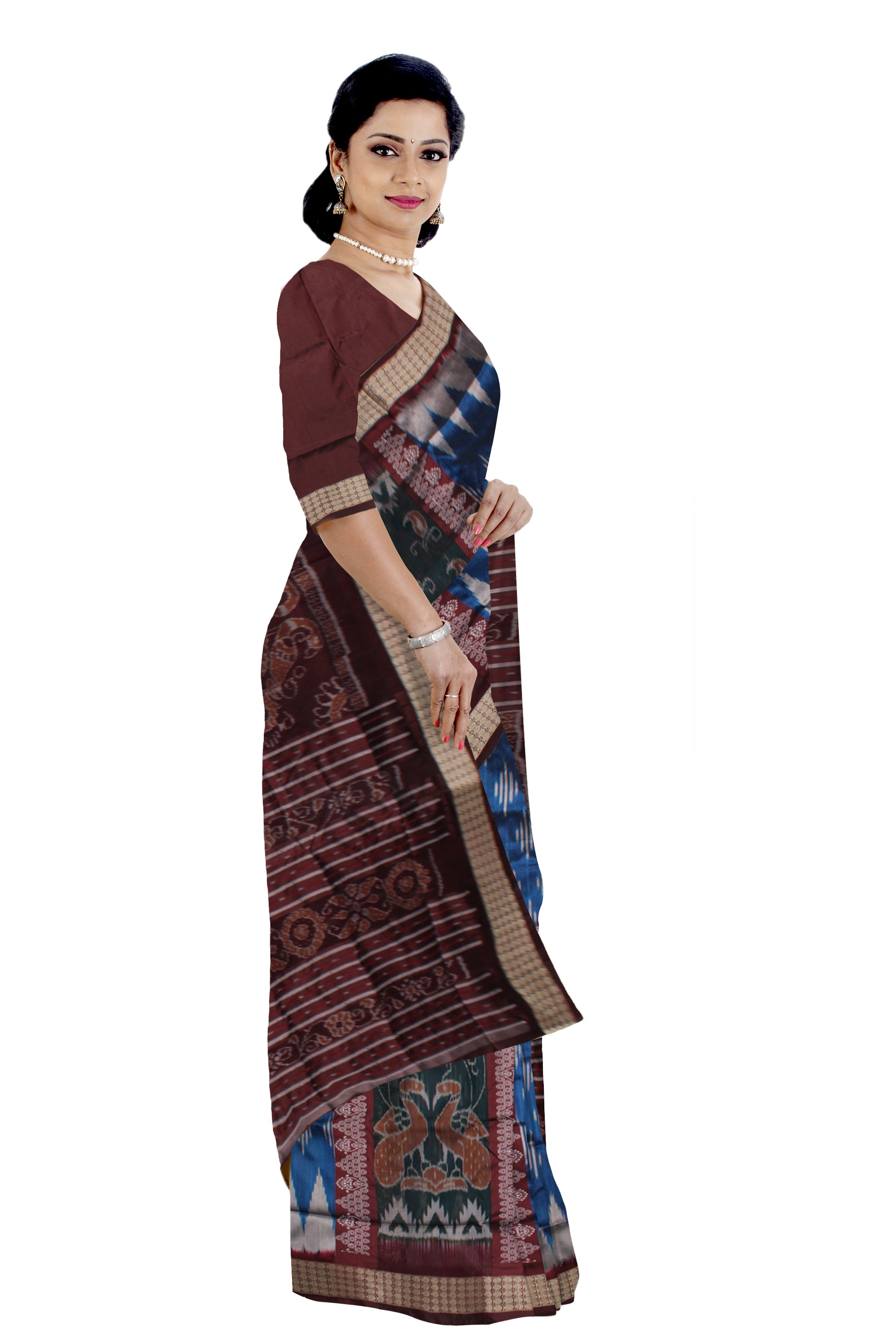 Traditional peacock with ikat pattern Pata saree is 3d color base. - Koshali Arts & Crafts Enterprise