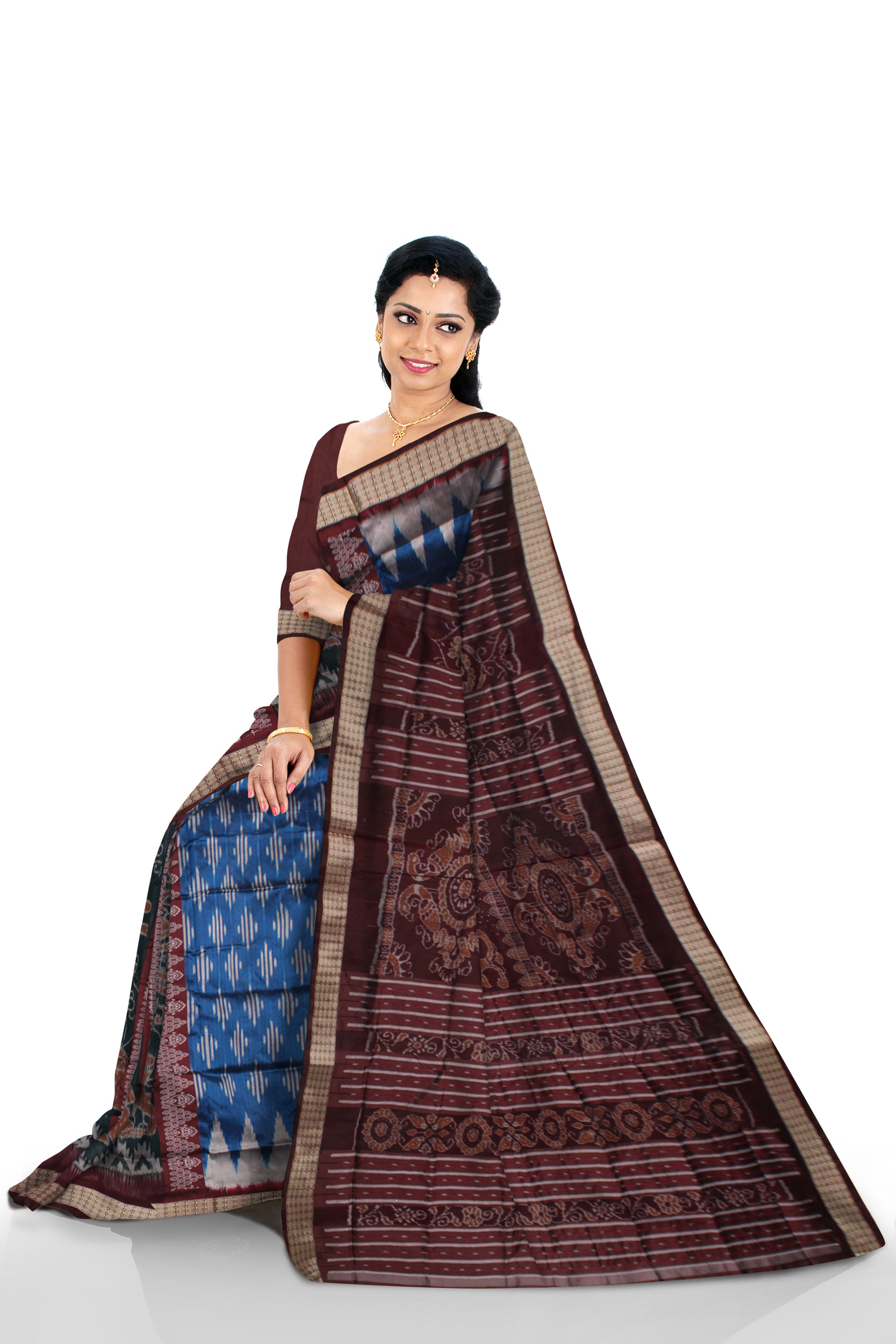 Traditional peacock with ikat pattern Pata saree is 3d color base. - Koshali Arts & Crafts Enterprise