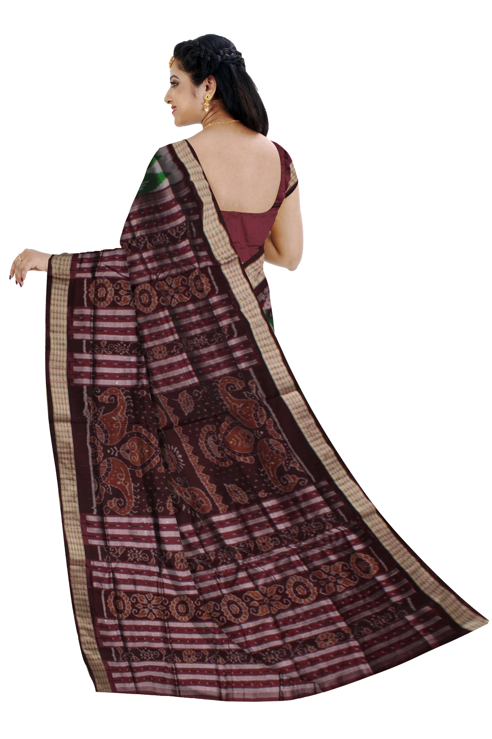 Nartaki with elephant pattern Bomkei Pata saree. - Koshali Arts & Crafts Enterprise