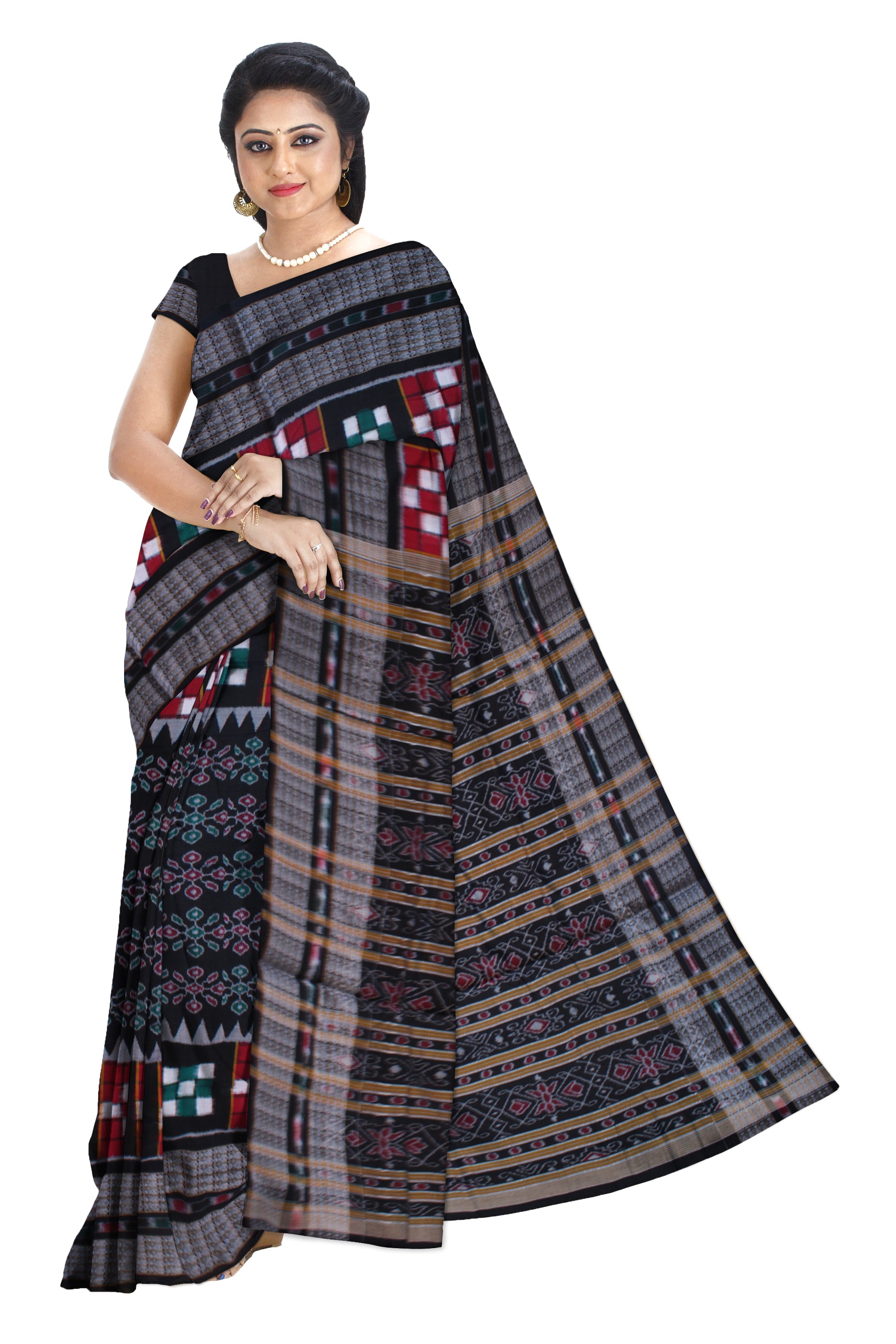 Pasapalli Design Sambalpuri Cotton Saree.It has a beautiful black and red color combination. - Koshali Arts & Crafts Enterprise