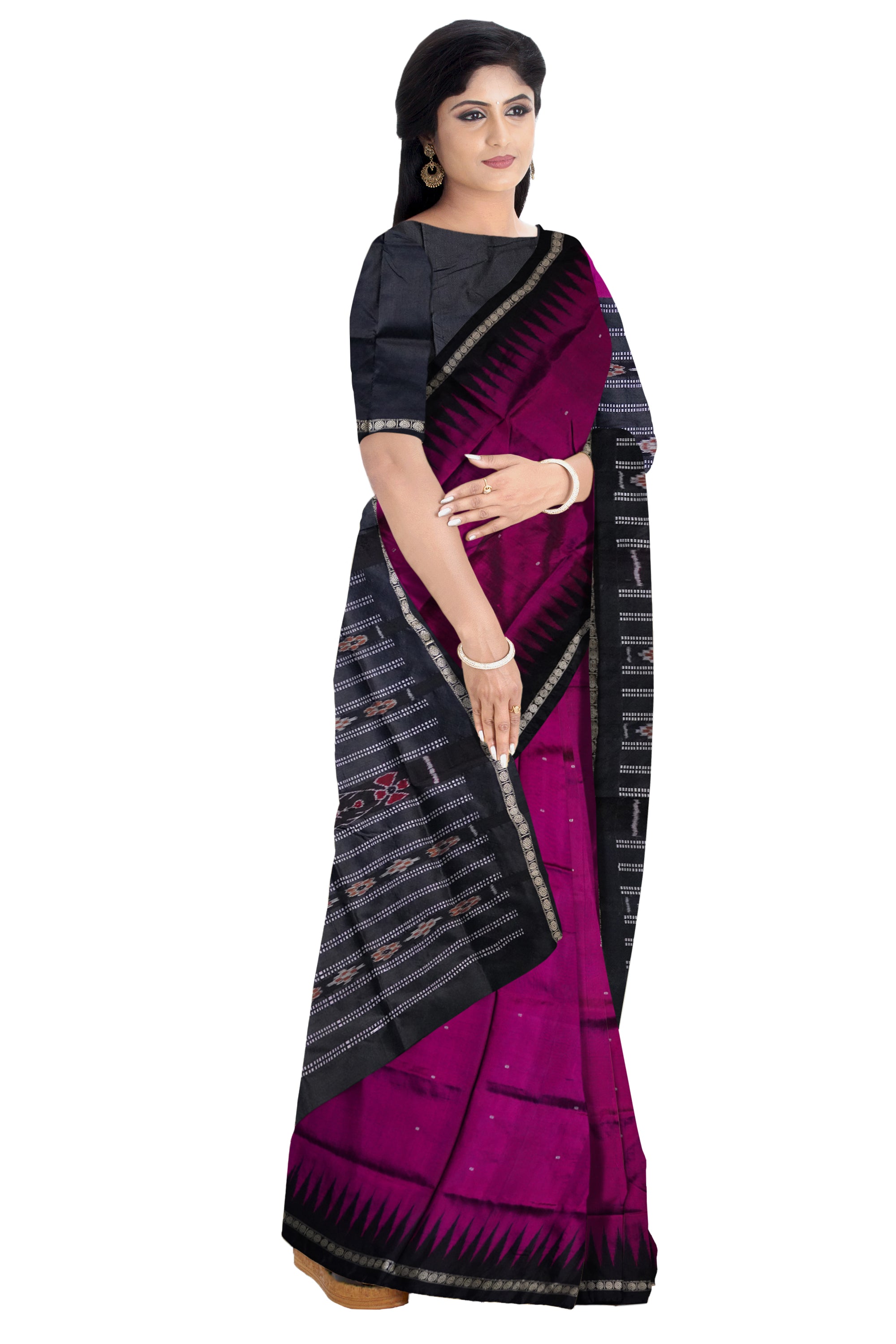 Deep pink and black color single border plain pata saree. - Koshali Arts & Crafts Enterprise