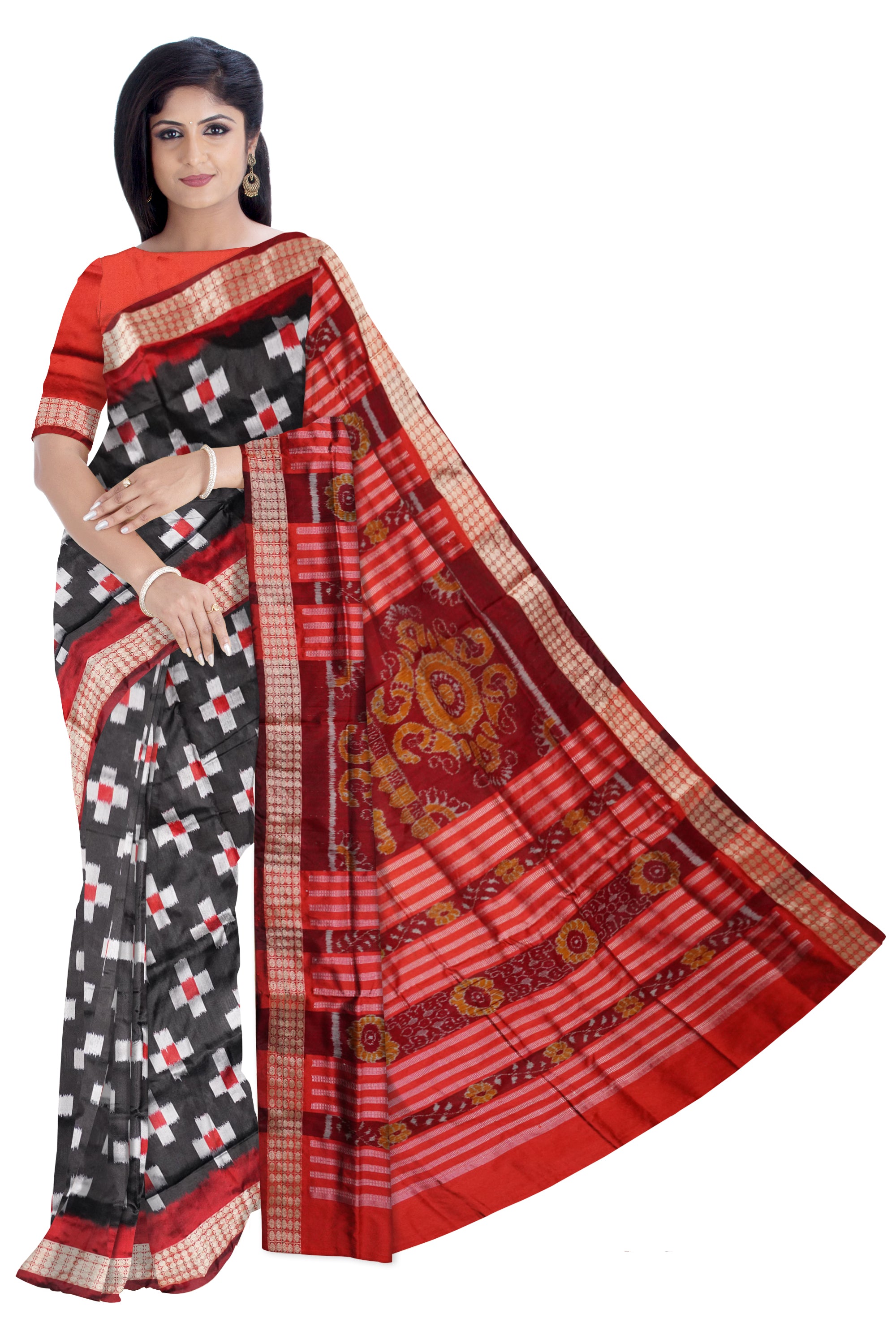 Black & Maroon color tara pattern pata saree. - Koshali Arts & Crafts Enterprise