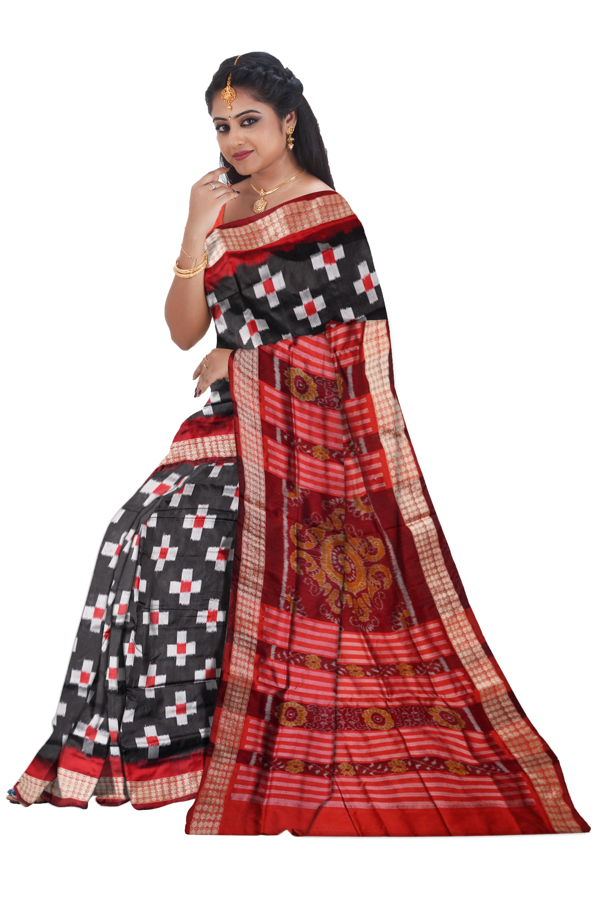 Black & Maroon color tara pattern pata saree. - Koshali Arts & Crafts Enterprise