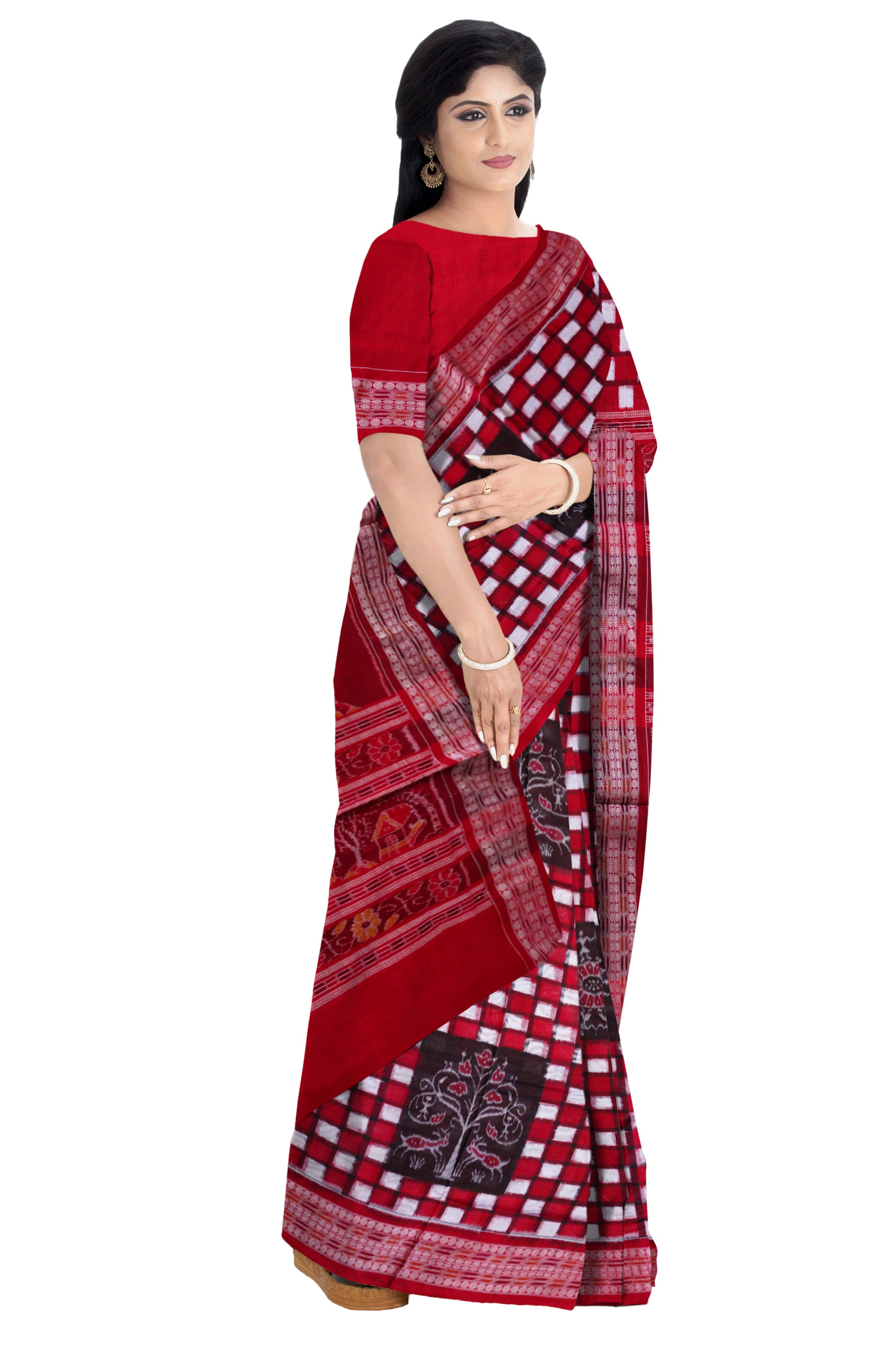Traditional Pasapali with village pattern pure cotton saree is red color. - Koshali Arts & Crafts Enterprise