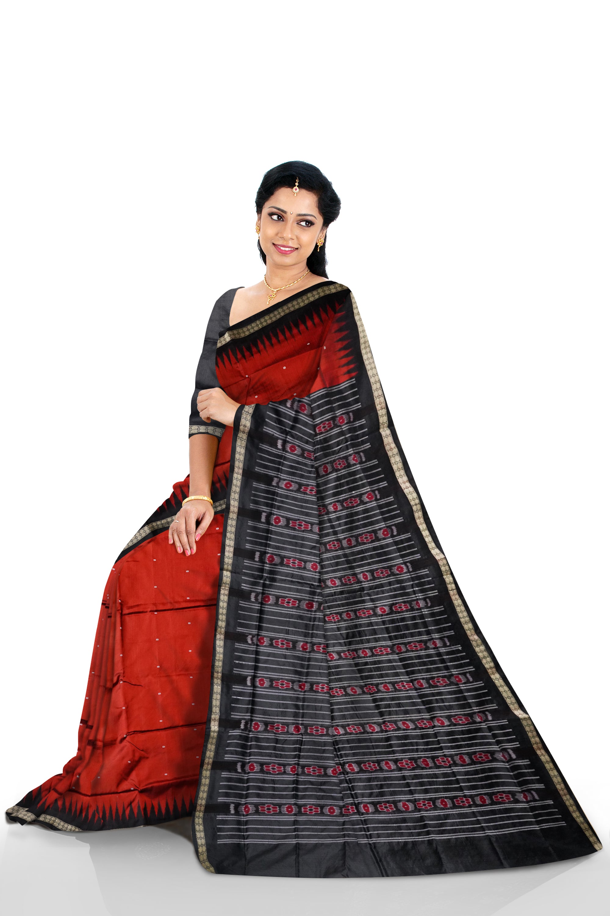 Small booty pattern plain pata saree is light maroon and black color . - Koshali Arts & Crafts Enterprise
