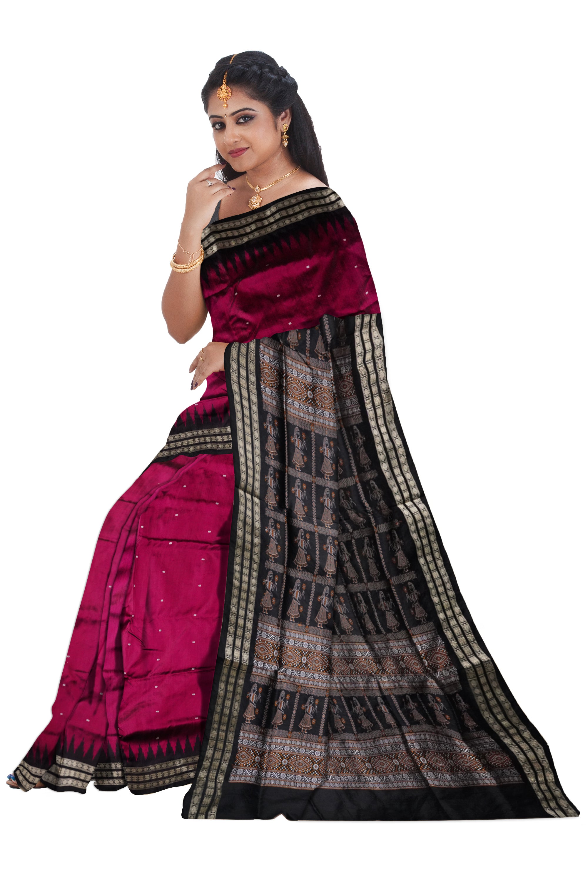 Pallu doll pattern plain pata saree is deep-pink and black color base. - Koshali Arts & Crafts Enterprise