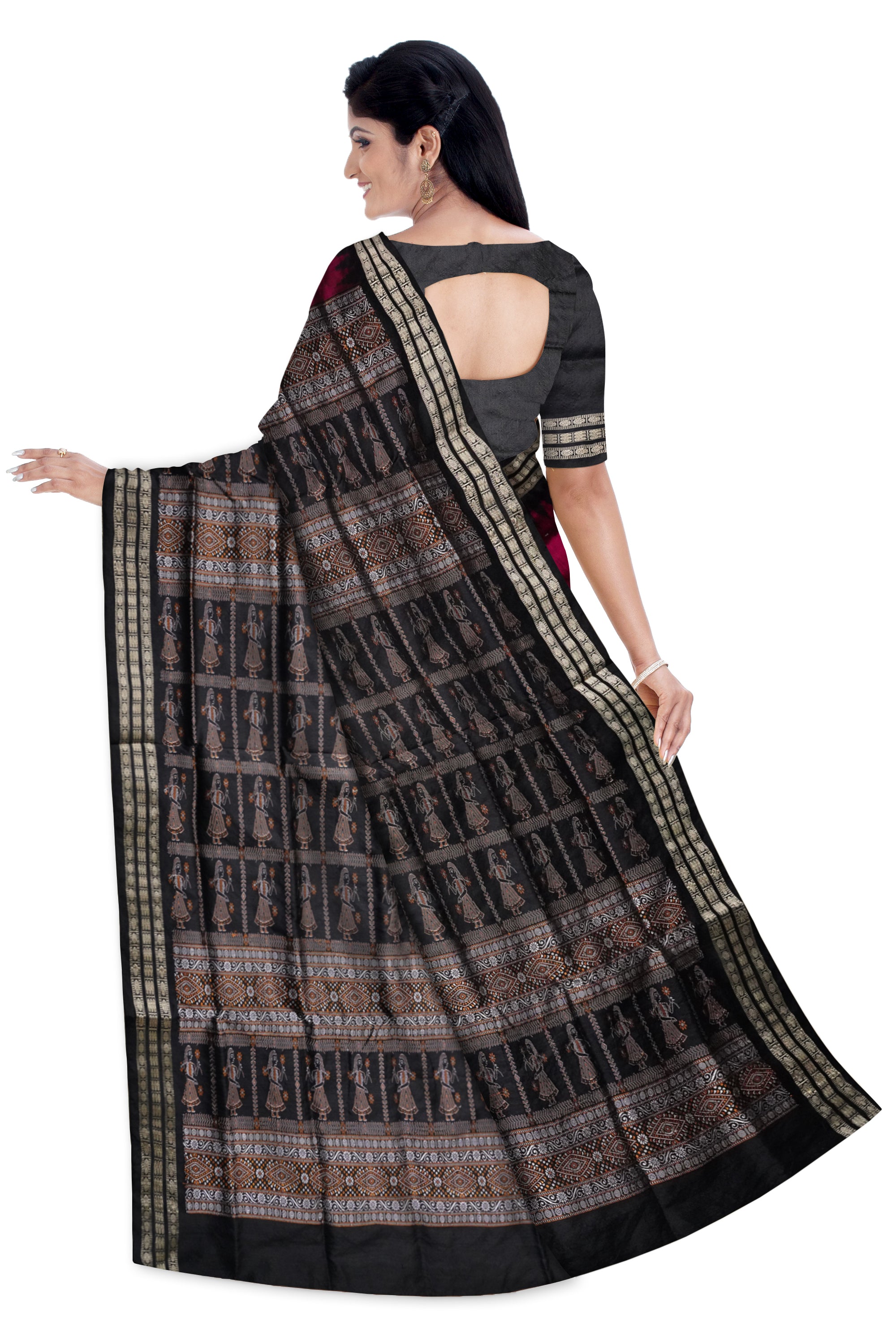 Pallu doll pattern plain pata saree is deep-pink and black color base. - Koshali Arts & Crafts Enterprise