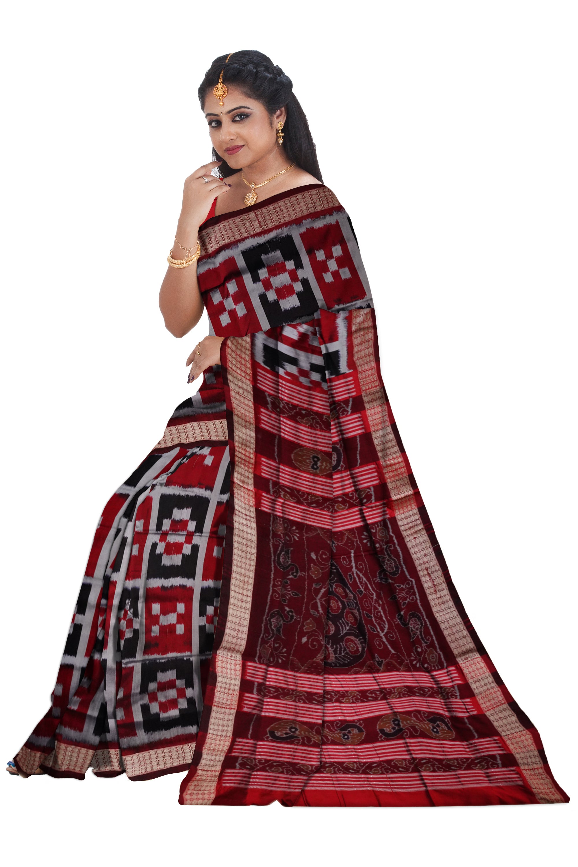 Full body pasapali pattern in Maroon,Silver & black colour Sambalpuri pata saree. - Koshali Arts & Crafts Enterprise