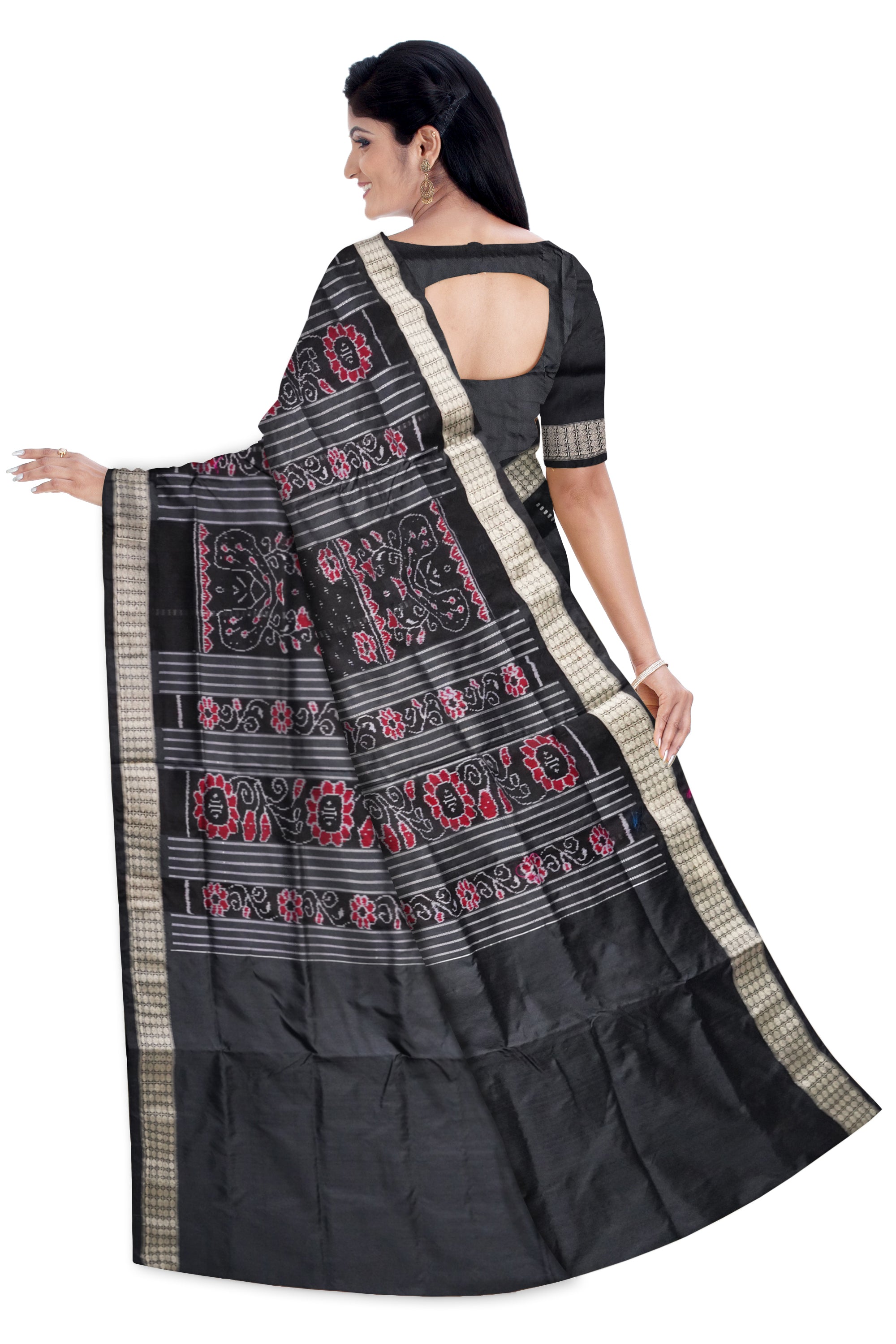 Nartaki with Peacock pattern patli pata saree in Deep-pink & Black color. - Koshali Arts & Crafts Enterprise