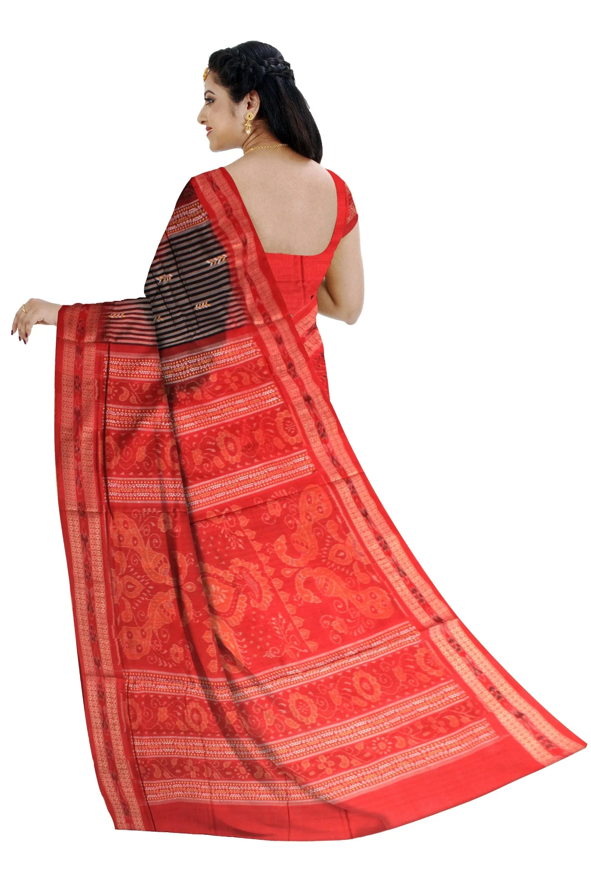 Sambalpuri Mayura print red and black color cotton saree. - Koshali Arts & Crafts Enterprise