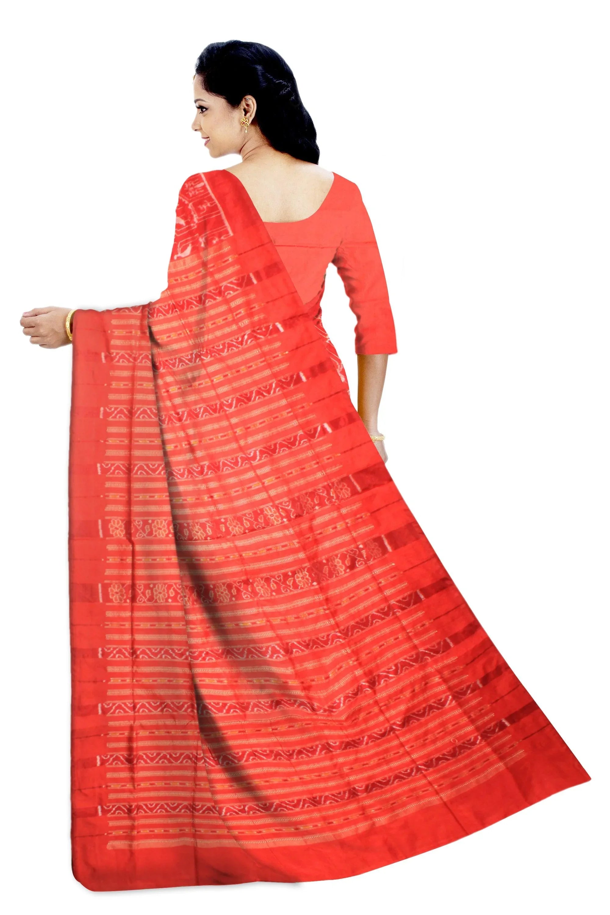 Sambalpuri Pata saree in Maroon color with blouse piece. - Koshali Arts & Crafts Enterprise