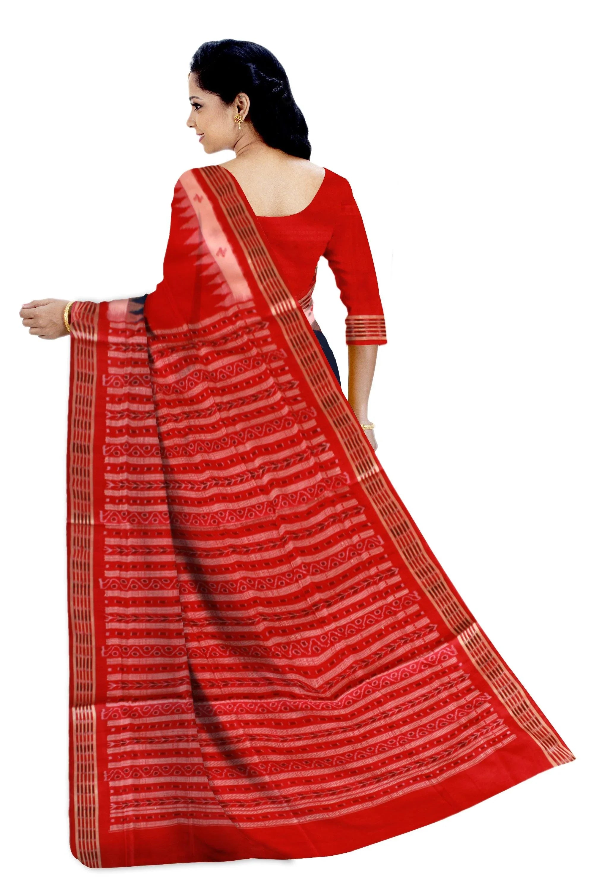 3D design Samablpuri cotton saree in red, pink and blue color. Available with blouse piece. - Koshali Arts & Crafts Enterprise