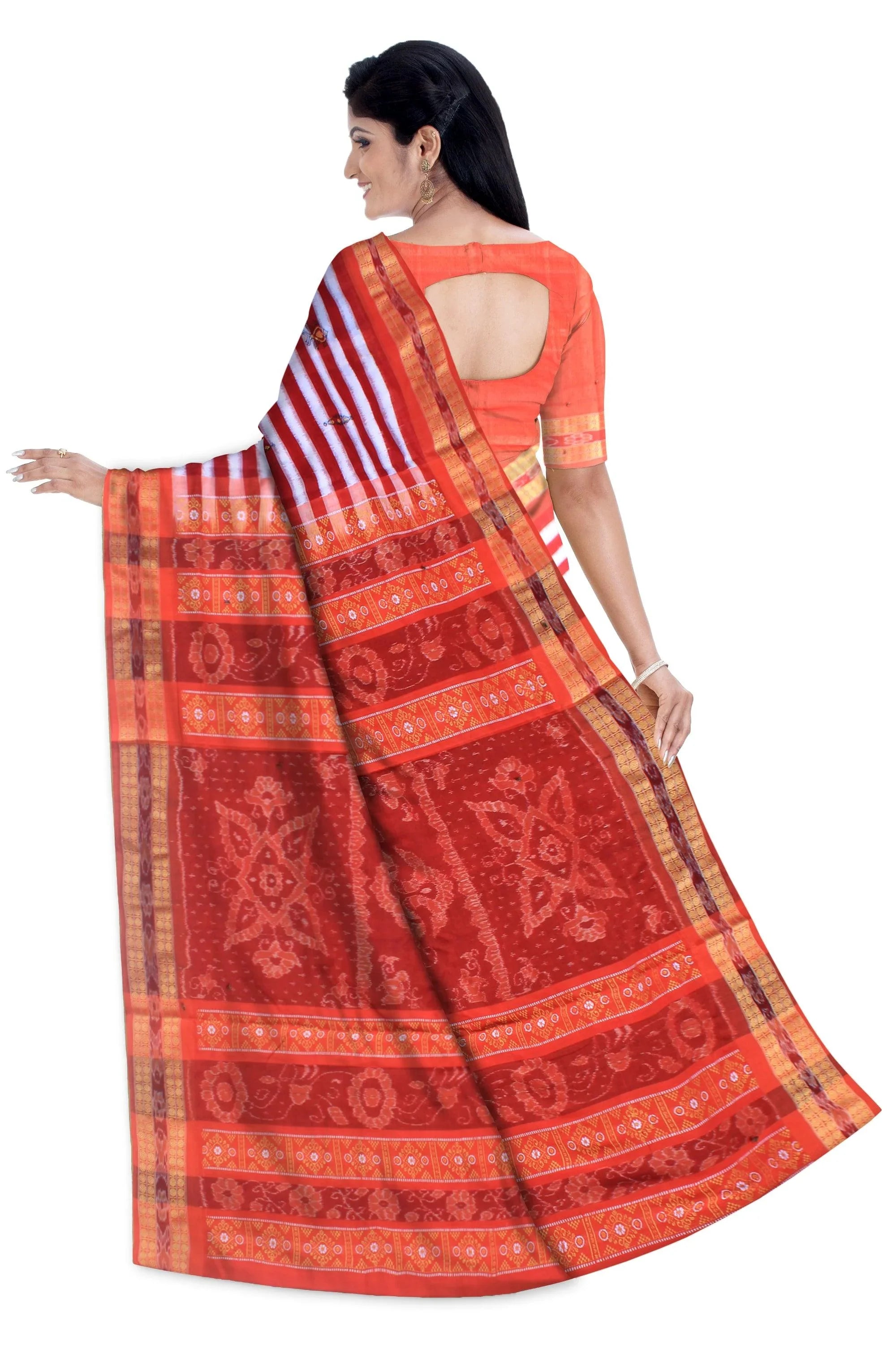 Mayuri design of pure cotton saree in red , white and maroon color , with blouse piece. - Koshali Arts & Crafts Enterprise