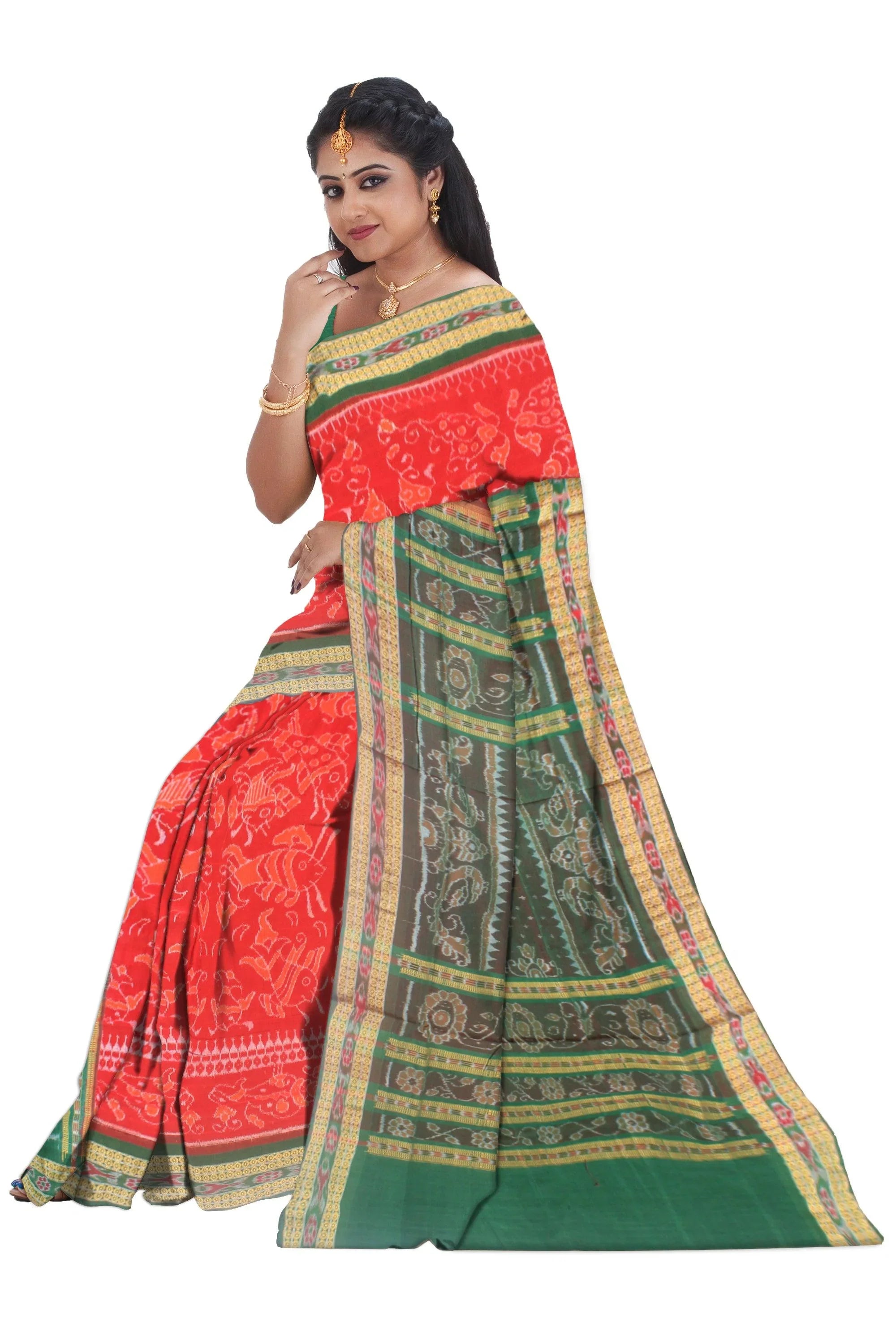 Fish pattern of sambalpuri cotton saree in red and green color, with blouse piece. - Koshali Arts & Crafts Enterprise