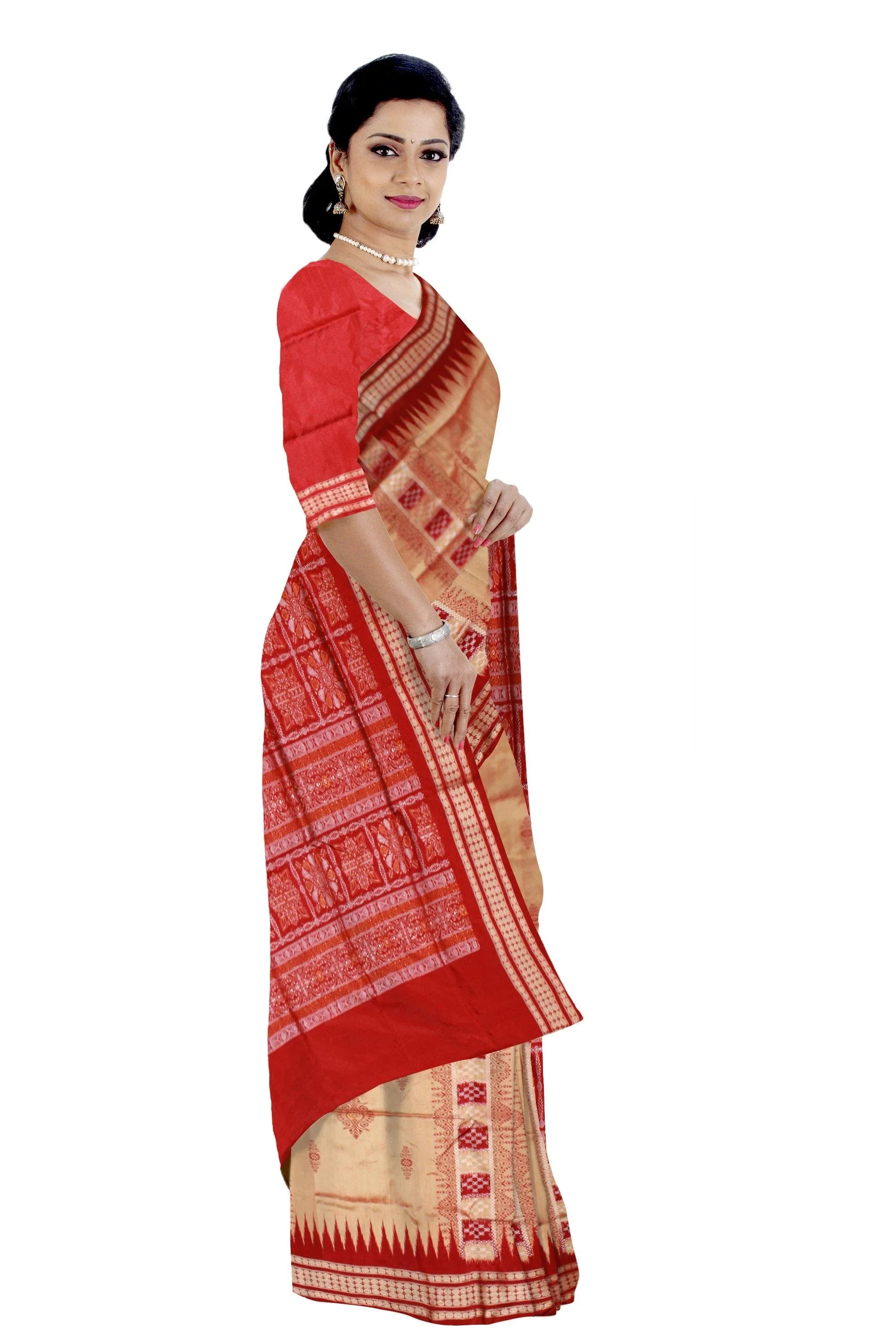 Sonepur chandua pasapali pata saree in chandan and red color. - Koshali Arts & Crafts Enterprise