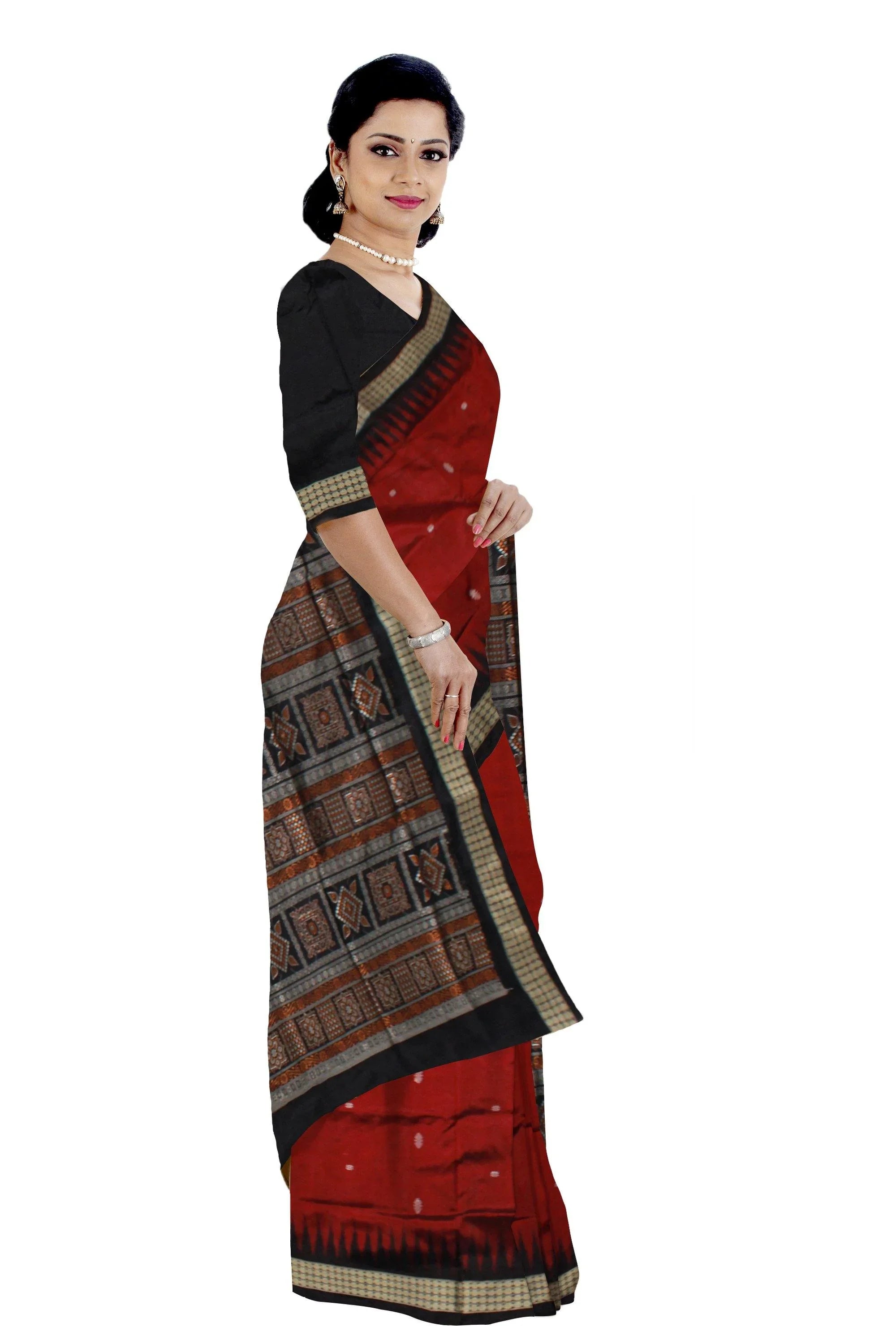 Maroon color sonepuri pata saree. - Koshali Arts & Crafts Enterprise