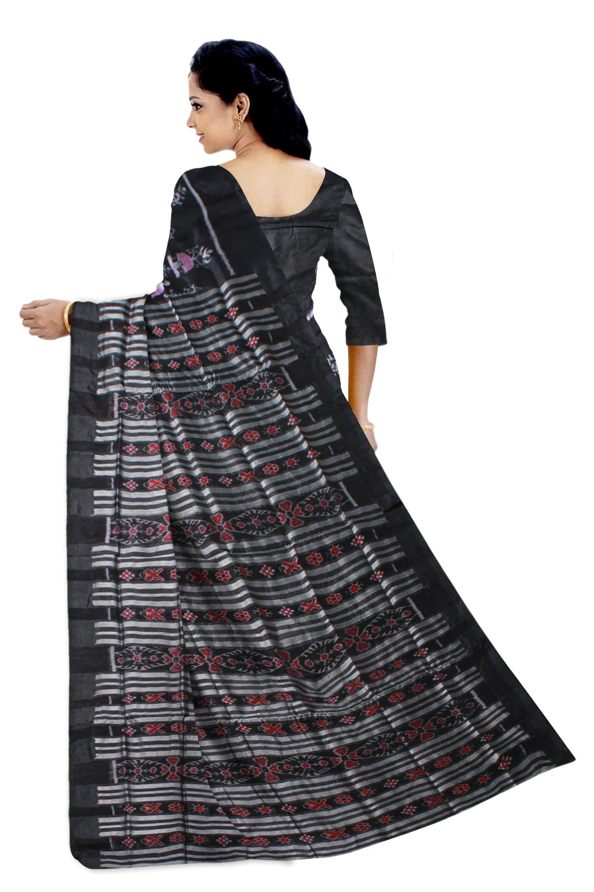 Black color terracotta design without border pata saree. Available with blouse piece - Koshali Arts & Crafts Enterprise