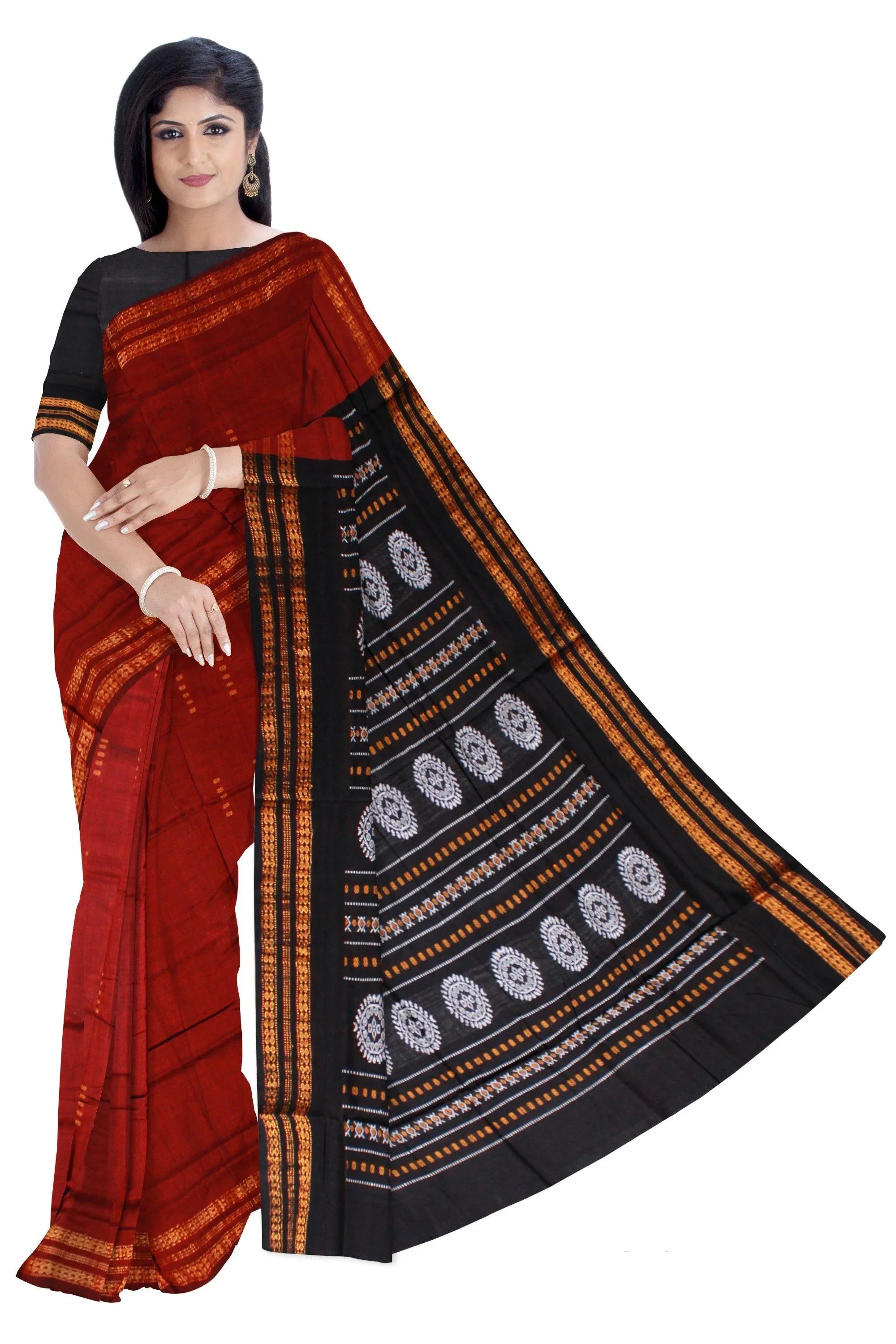 Sambalpuri bomkei pattern flower print saree in maroon color. - Koshali Arts & Crafts Enterprise
