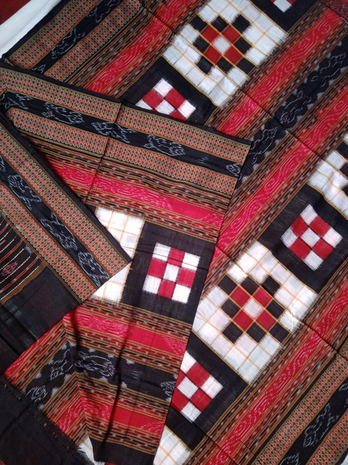 Traditional Sambalpuri Bichitrapuri pure cotton saree. - Koshali Arts & Crafts Enterprise