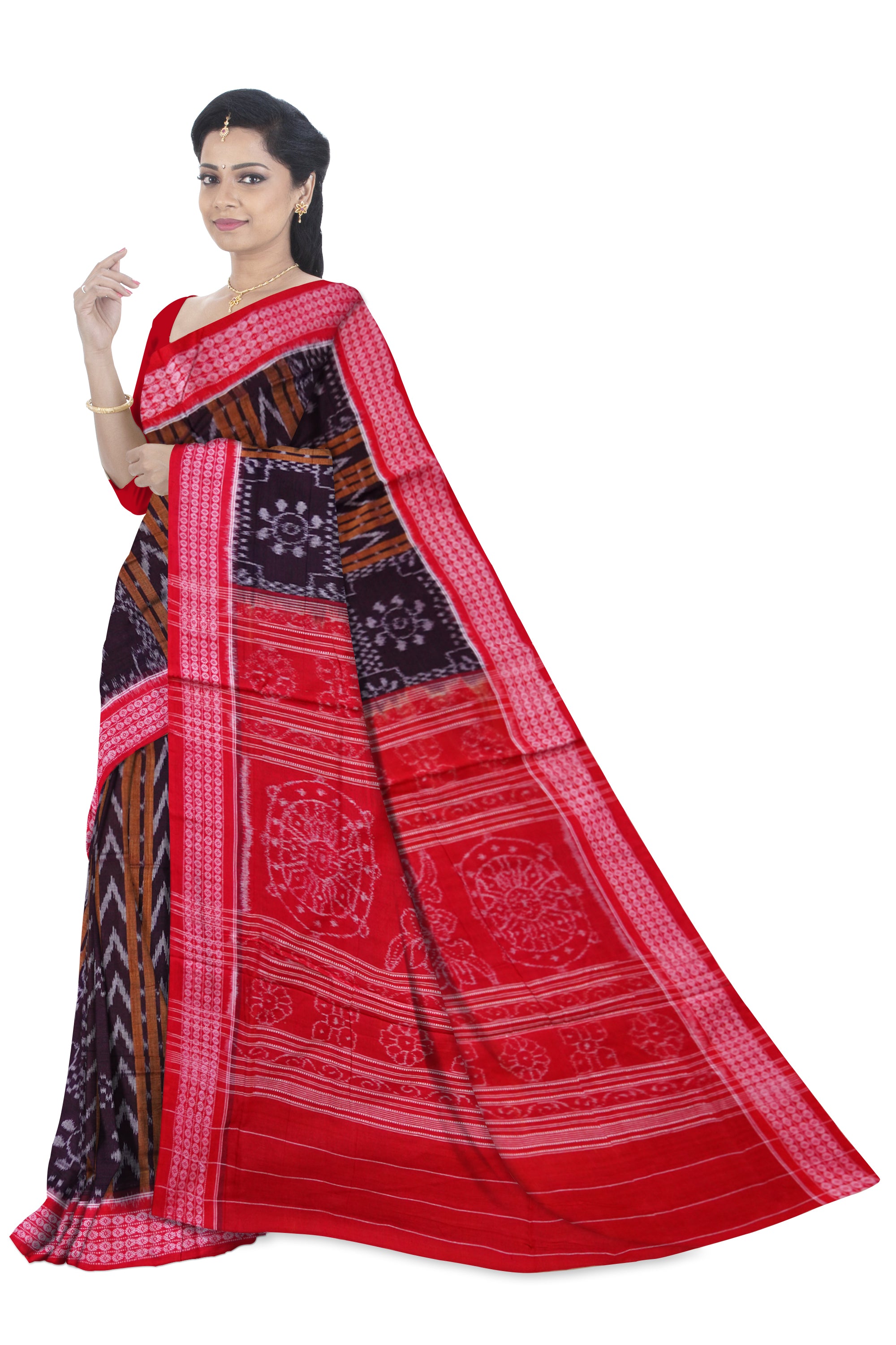 Circular flowers and Ikat design in lining pattern on whole body in Black and red colour sambalpuri saree. - Koshali Arts & Crafts Enterprise