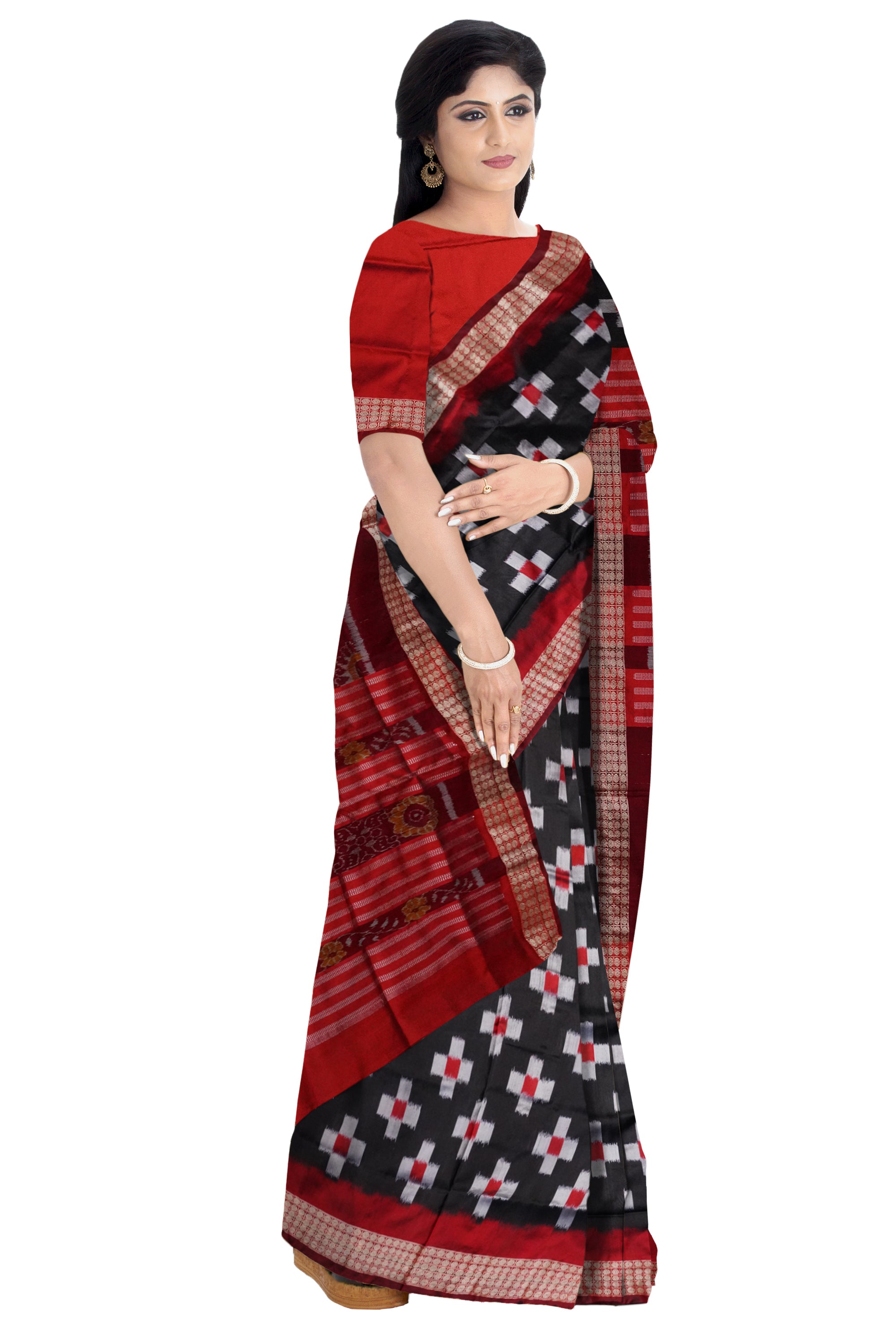 Black and Maroon color tara pattern pata saree. - Koshali Arts & Crafts Enterprise