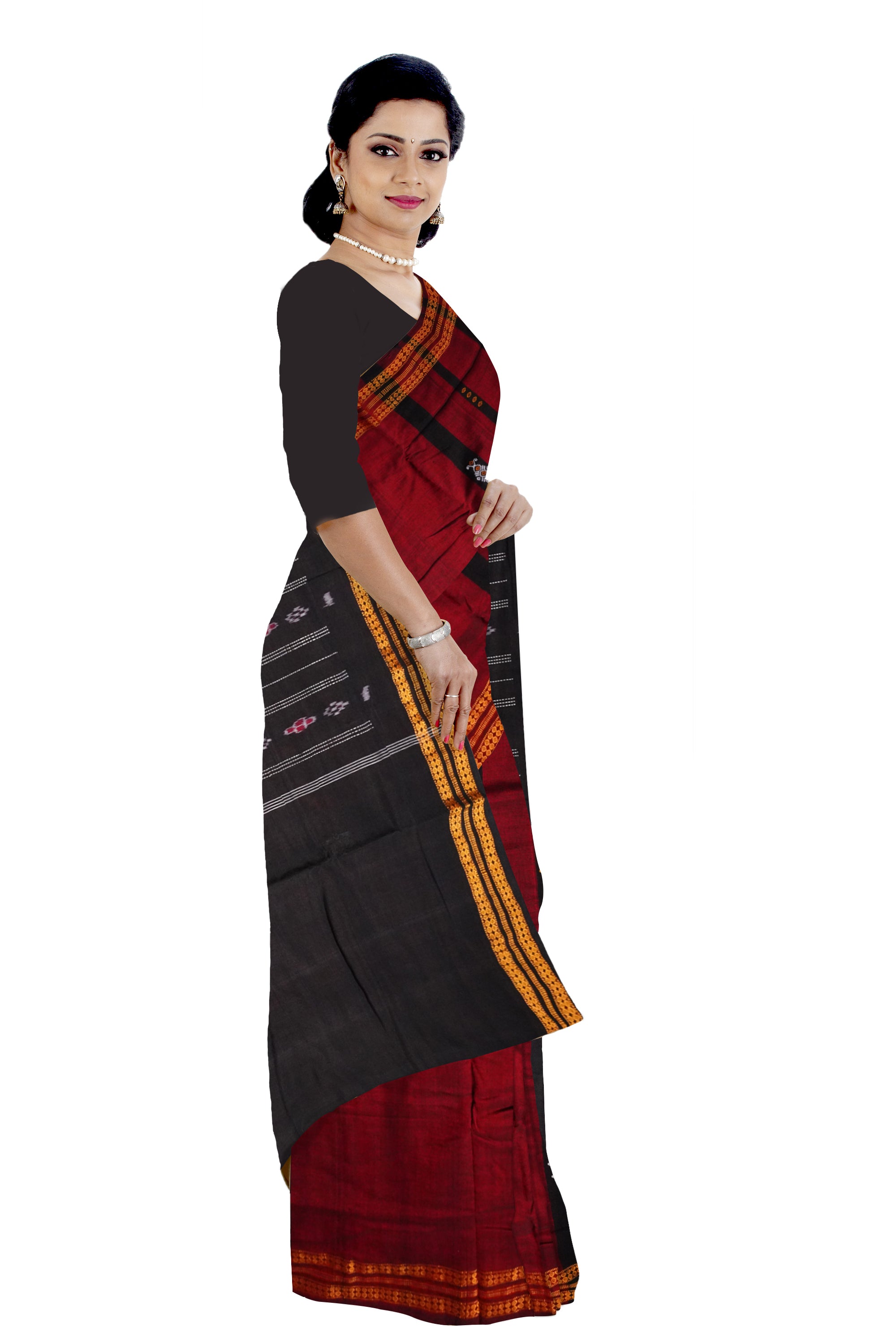 Maroon & Black bomkei design cotton saree. - Koshali Arts & Crafts Enterprise