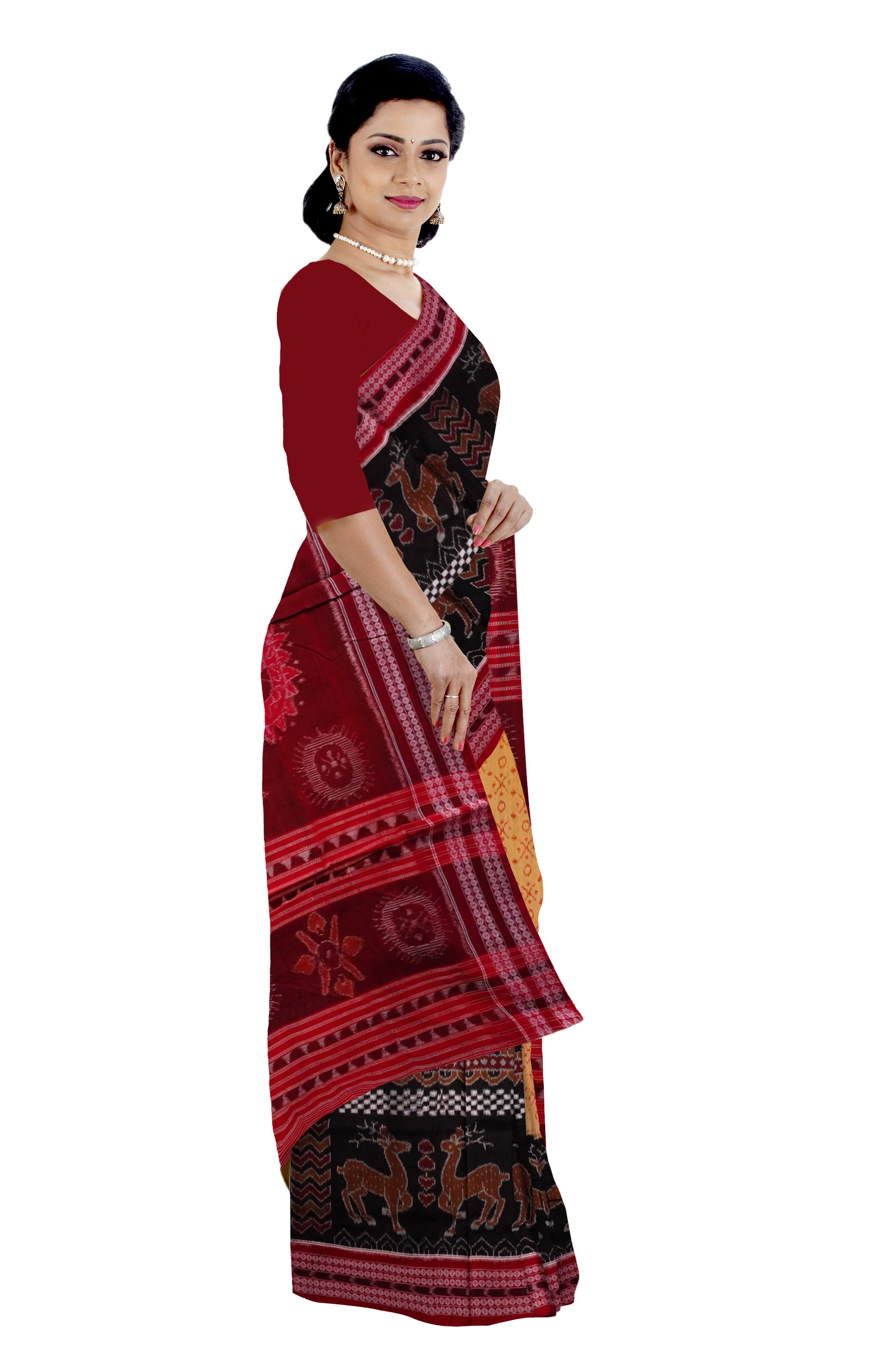 Combo design of deer and kalash full body work in yellow, black and maroon color. - Koshali Arts & Crafts Enterprise