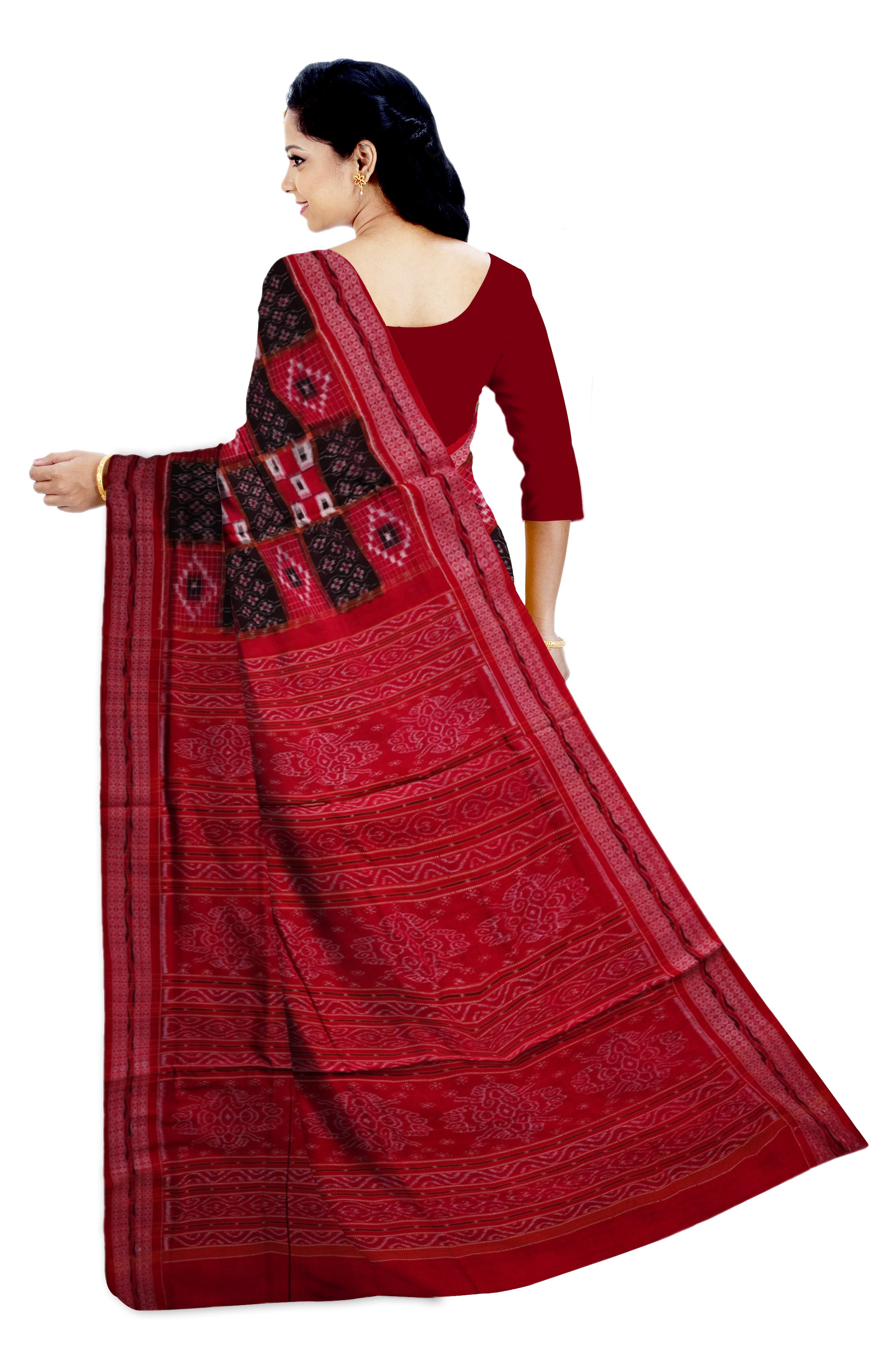 Red and black color 3D design sambalpuri cotton saree with bandha and bomkei. - Koshali Arts & Crafts Enterprise