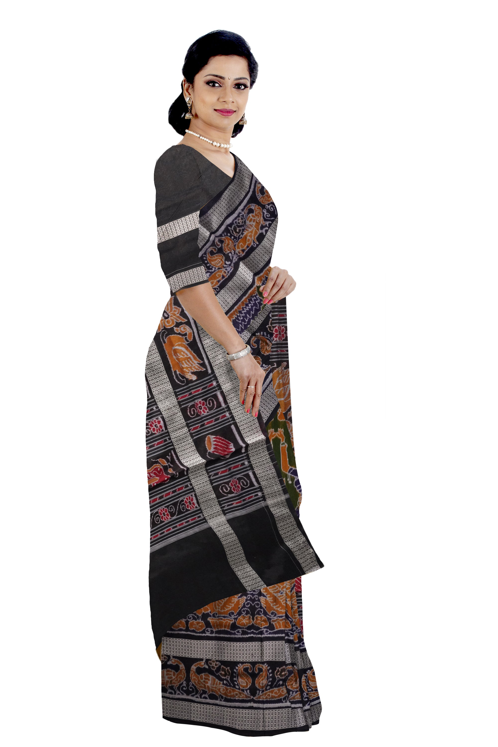 Nartaki and duck pattern pure cotton saree in mehndi,yellow and black color with big border. - Koshali Arts & Crafts Enterprise