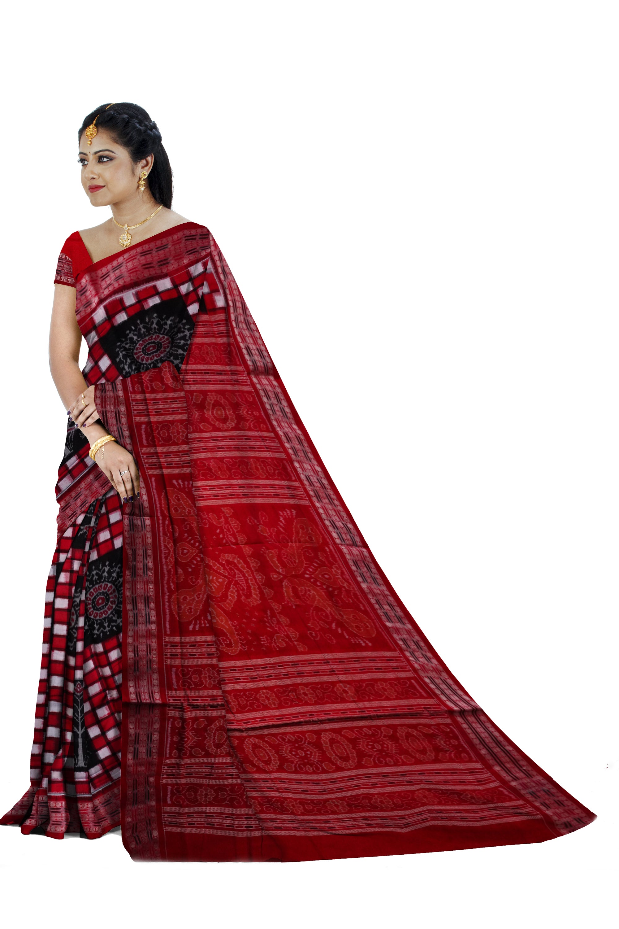 Red, black and White color box pattern sambalpuri cotton saree. - Koshali Arts & Crafts Enterprise