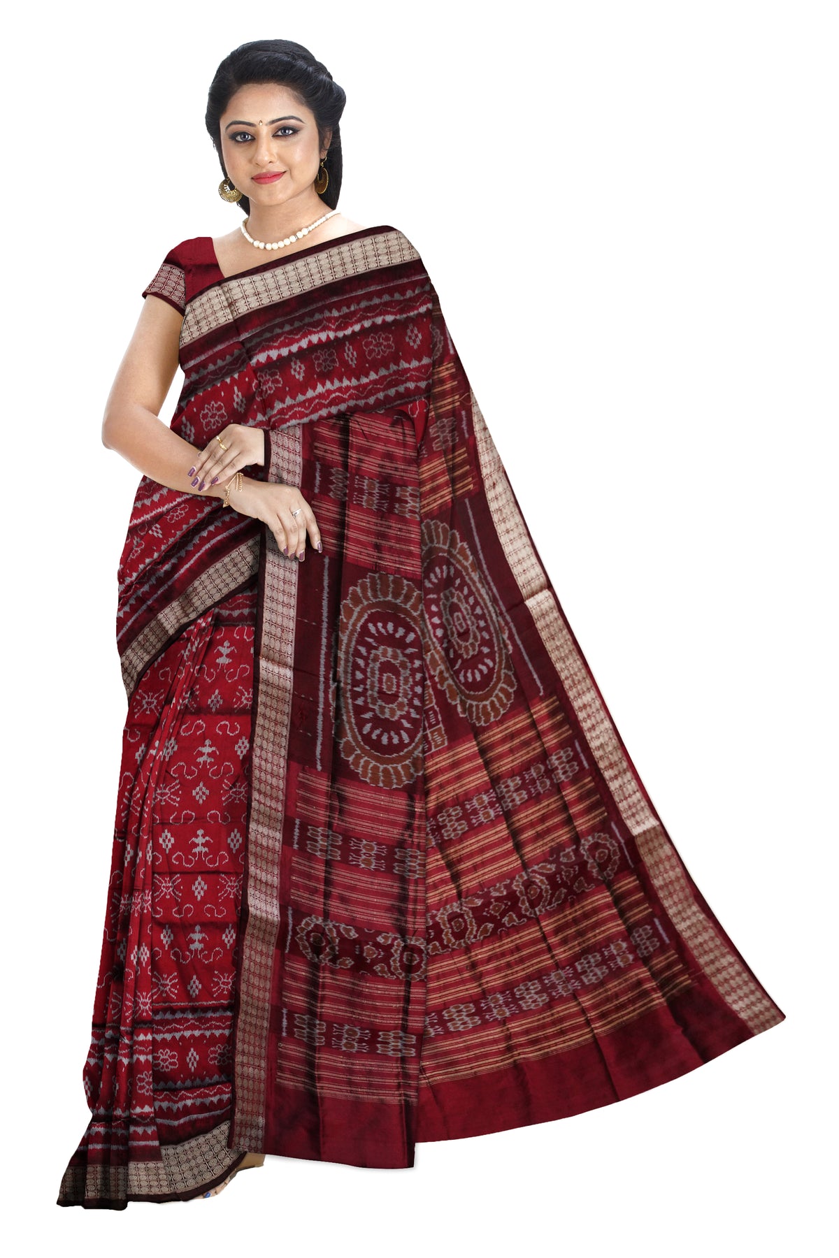 Small terracotta with pasapali pattern pata saree in Maroon and Coffee